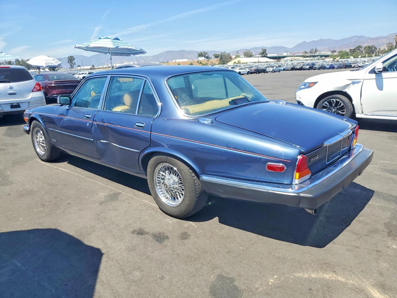 1987 Jaguar Xj6 Blue vin: SAJAV1347HC461900