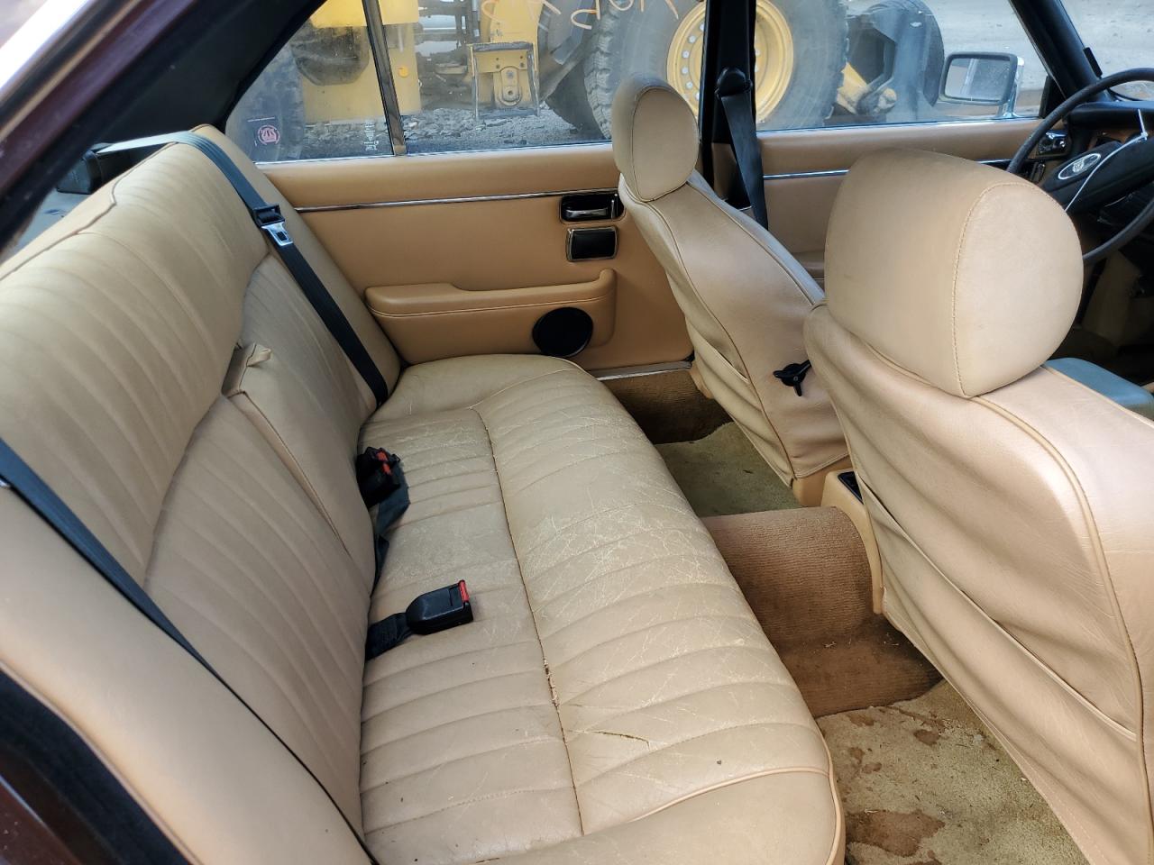 1984 Jaguar Xj6 Brown vin: SAJAV1348EC378486