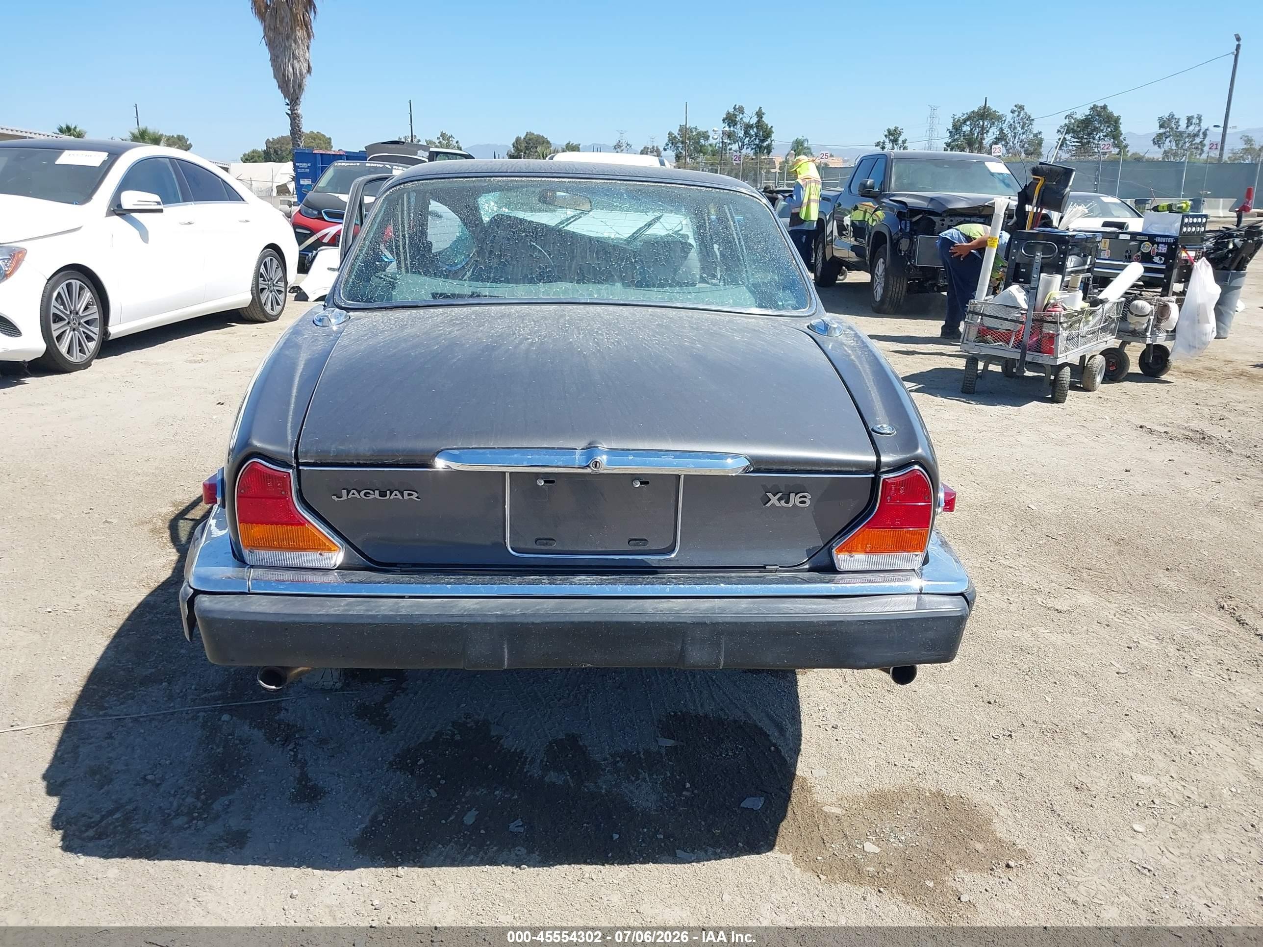 1985 Jaguar Xj6   Gray vin: SAJAV1349FC429690