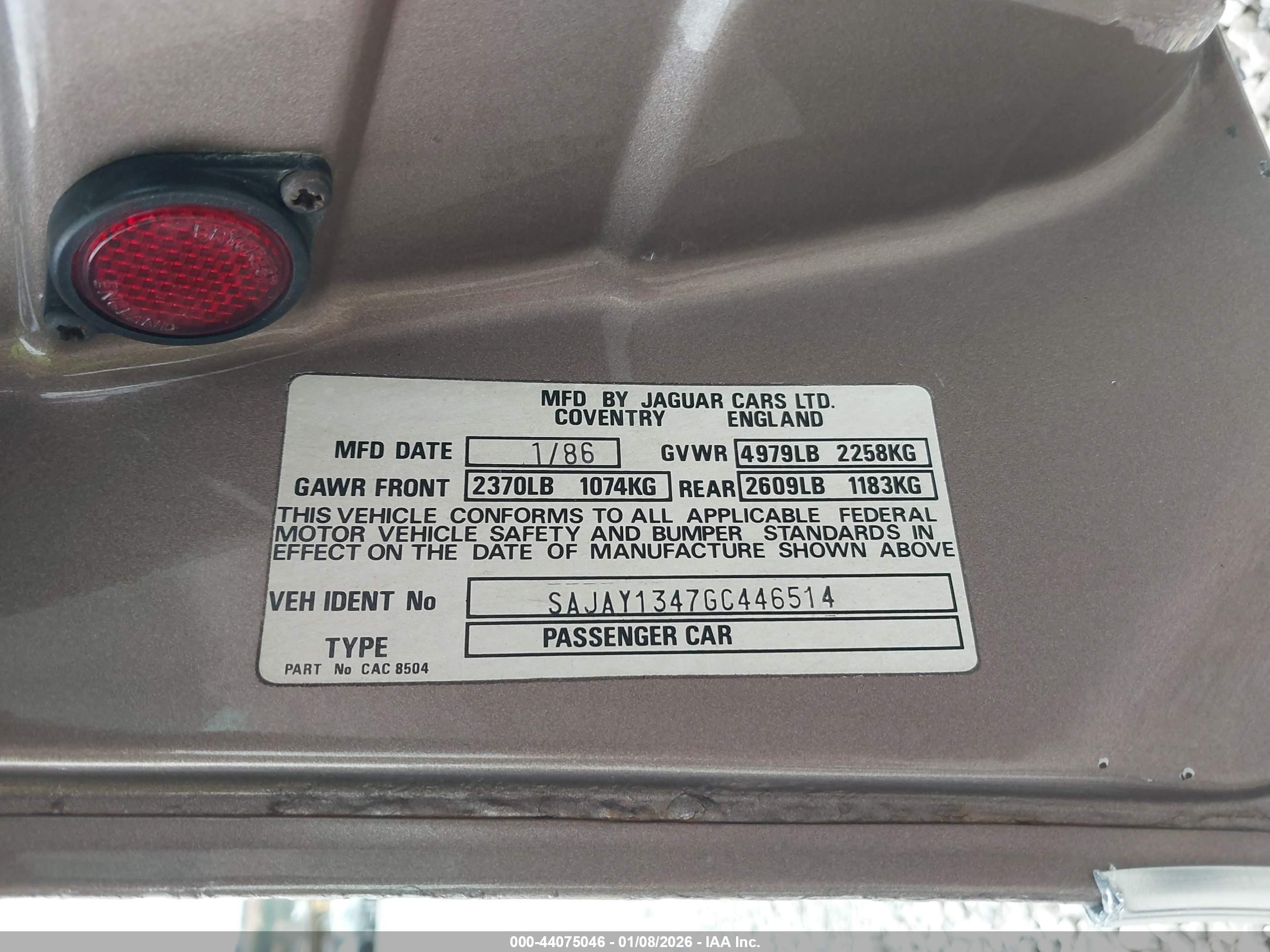 1986 Jaguar Xj6 Vanden Plas Gold vin: SAJAY1347GC446514