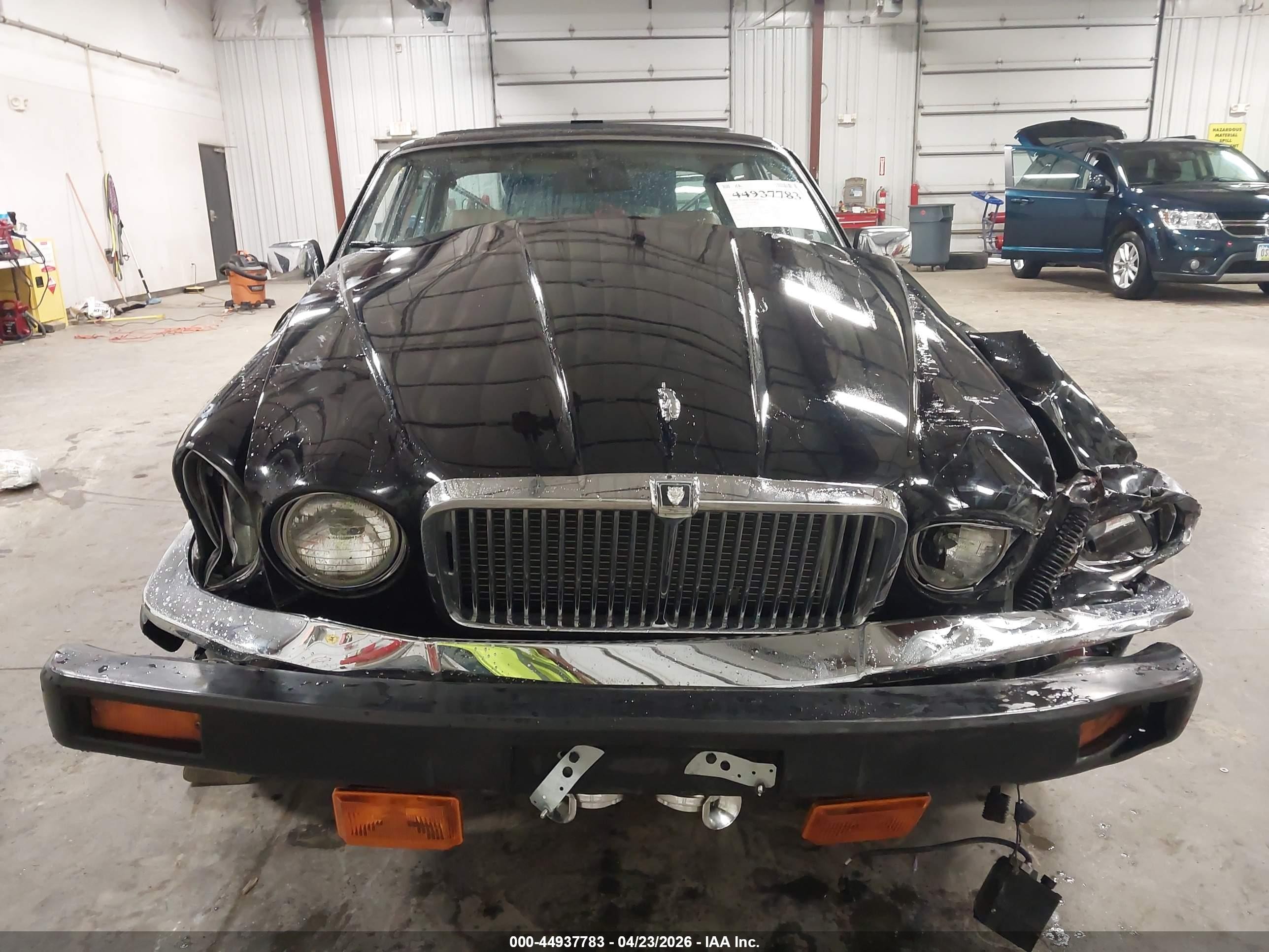 1986 Jaguar Xj6 Vanden Plas Black vin: SAJAY1349GC451293