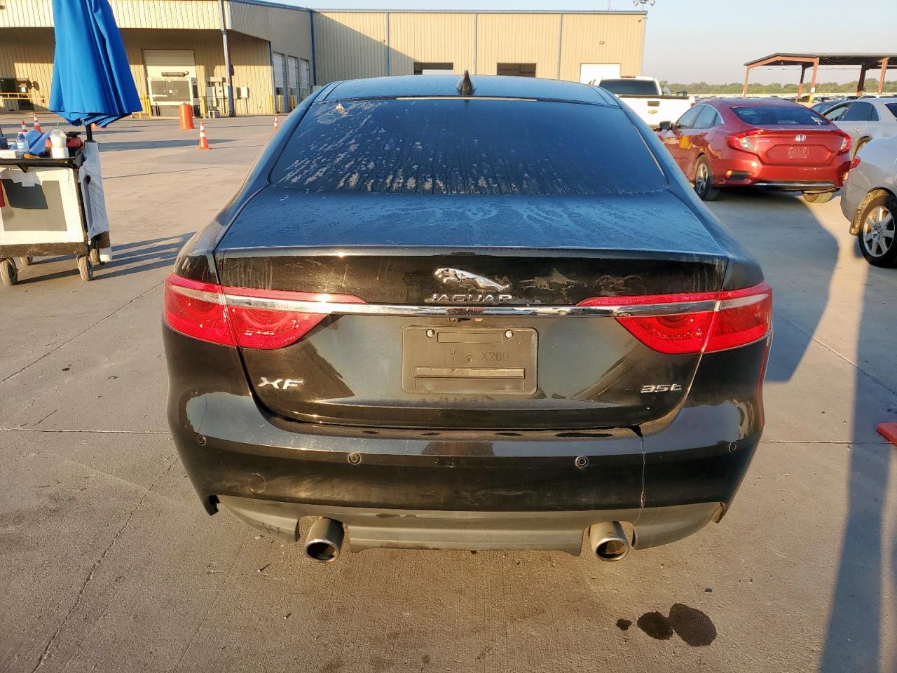 2018 Jaguar Xf Premium Черный vin: SAJBD4EV5JCY57411
