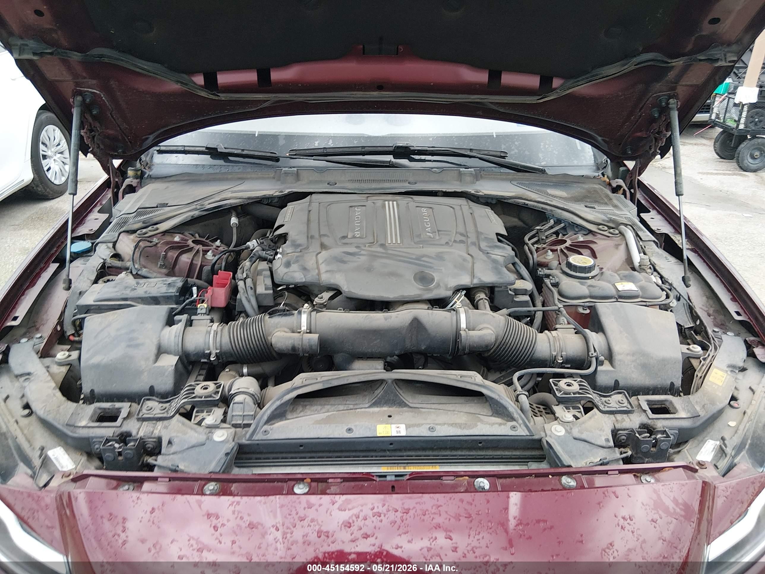 2016 Jaguar Xf 35t Prestige Burgundy vin: SAJBE4BV2GCY14557