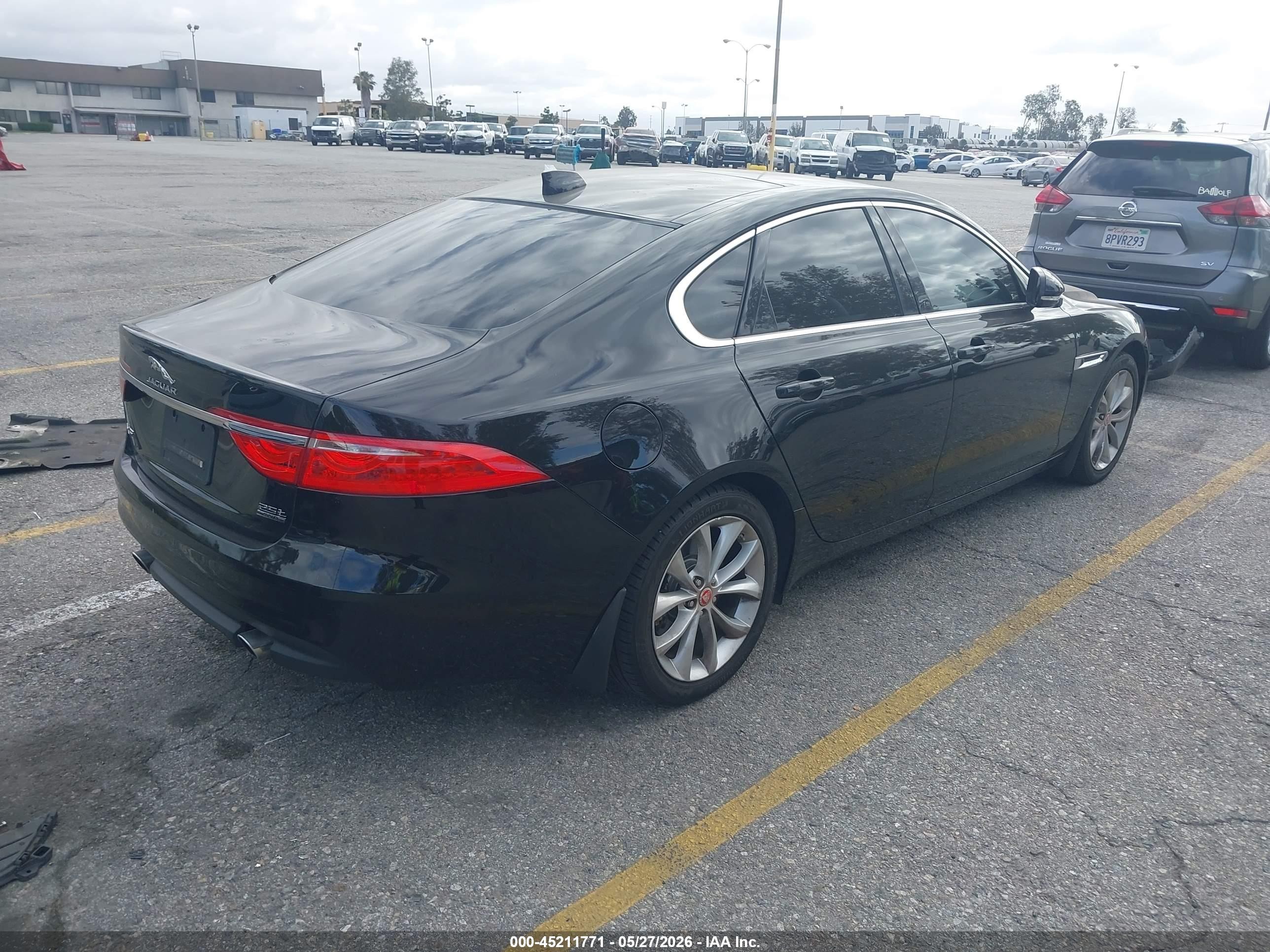 2019 Jaguar Xf 25t Premium Black vin: SAJBJ4FX1KCY79223