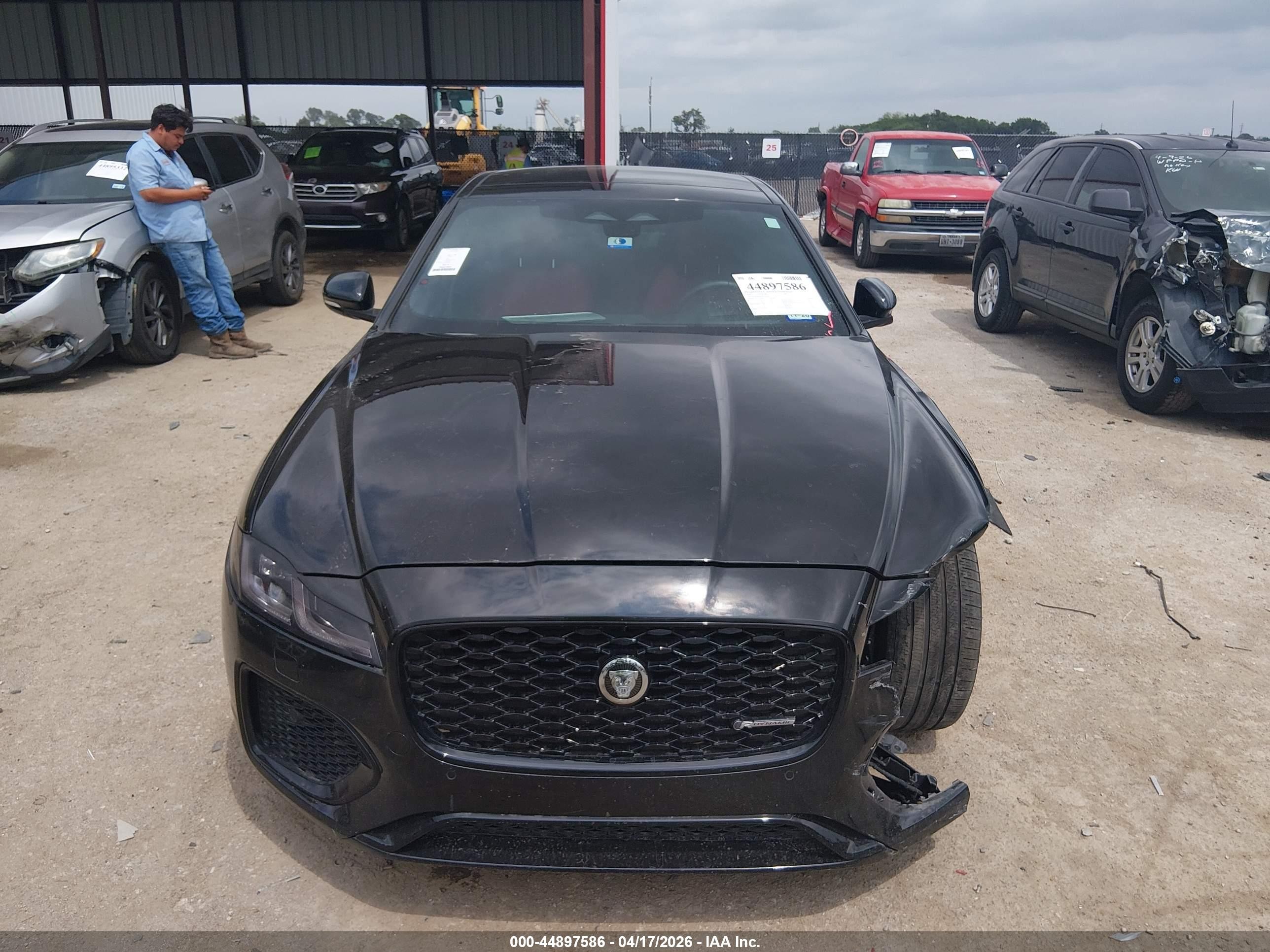 2024 Jaguar Xf R-dynamic Se P250 Awd Automatic Black vin: SAJBL4GXXRCY94192