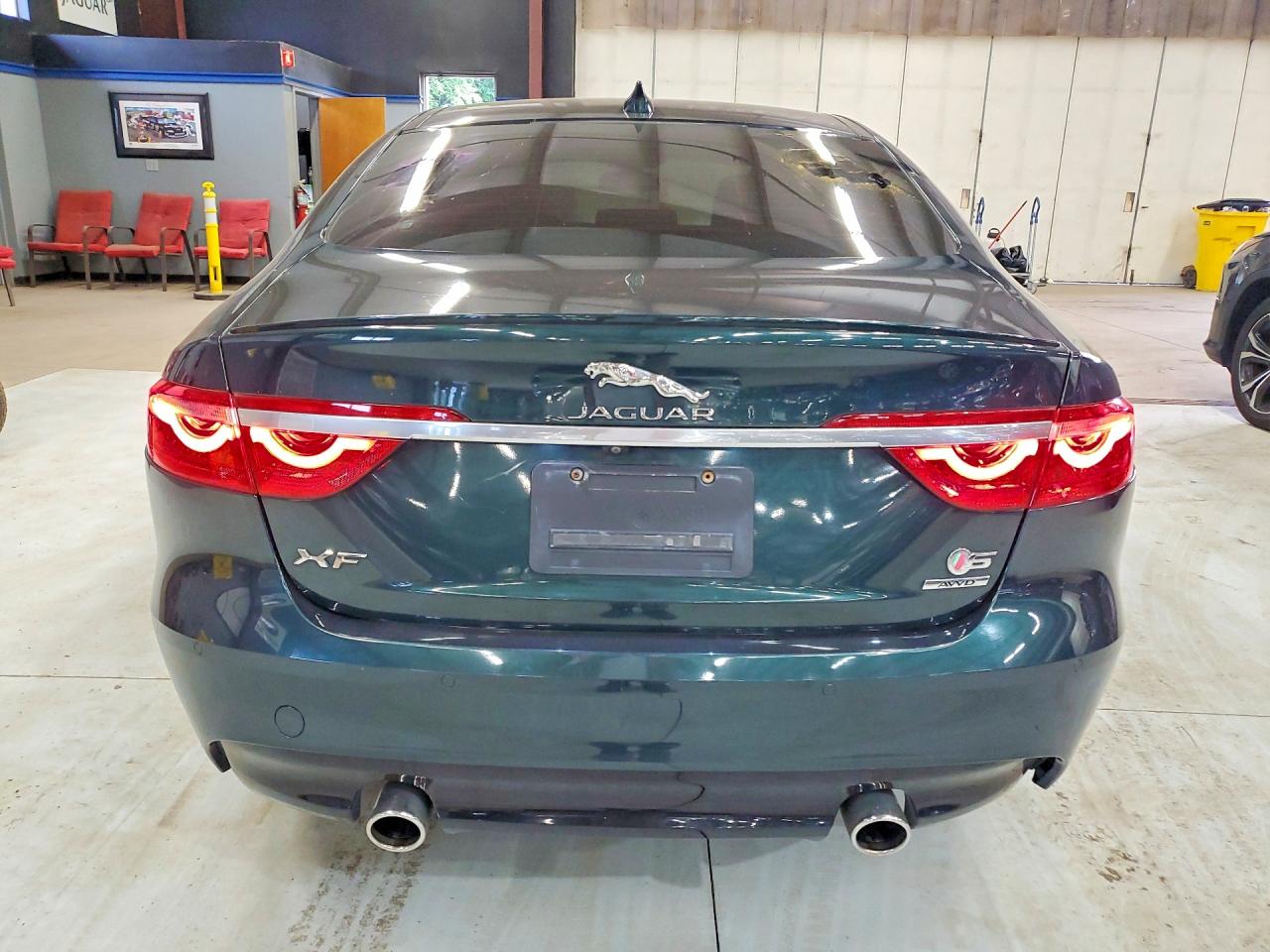 2016 Jaguar Xf S Green vin: SAJBM4BV9GCY23694