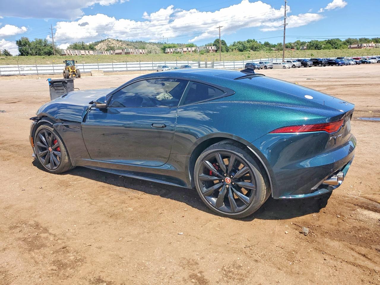2022 Jaguar F-type R Green vin: SAJD51FE4NCK77625