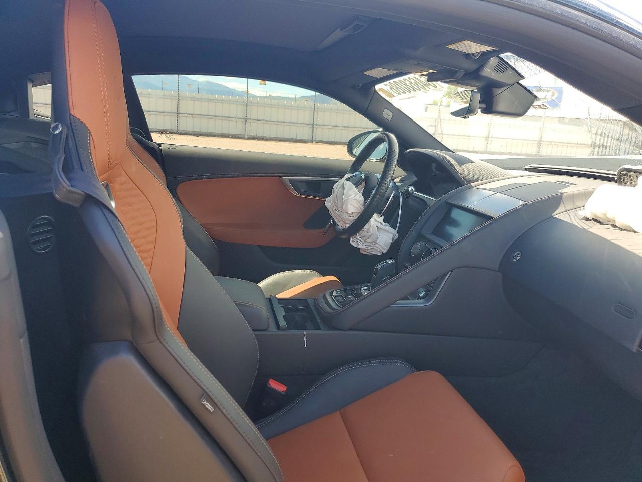 2022 Jaguar F-type R Green vin: SAJD51FE4NCK77625