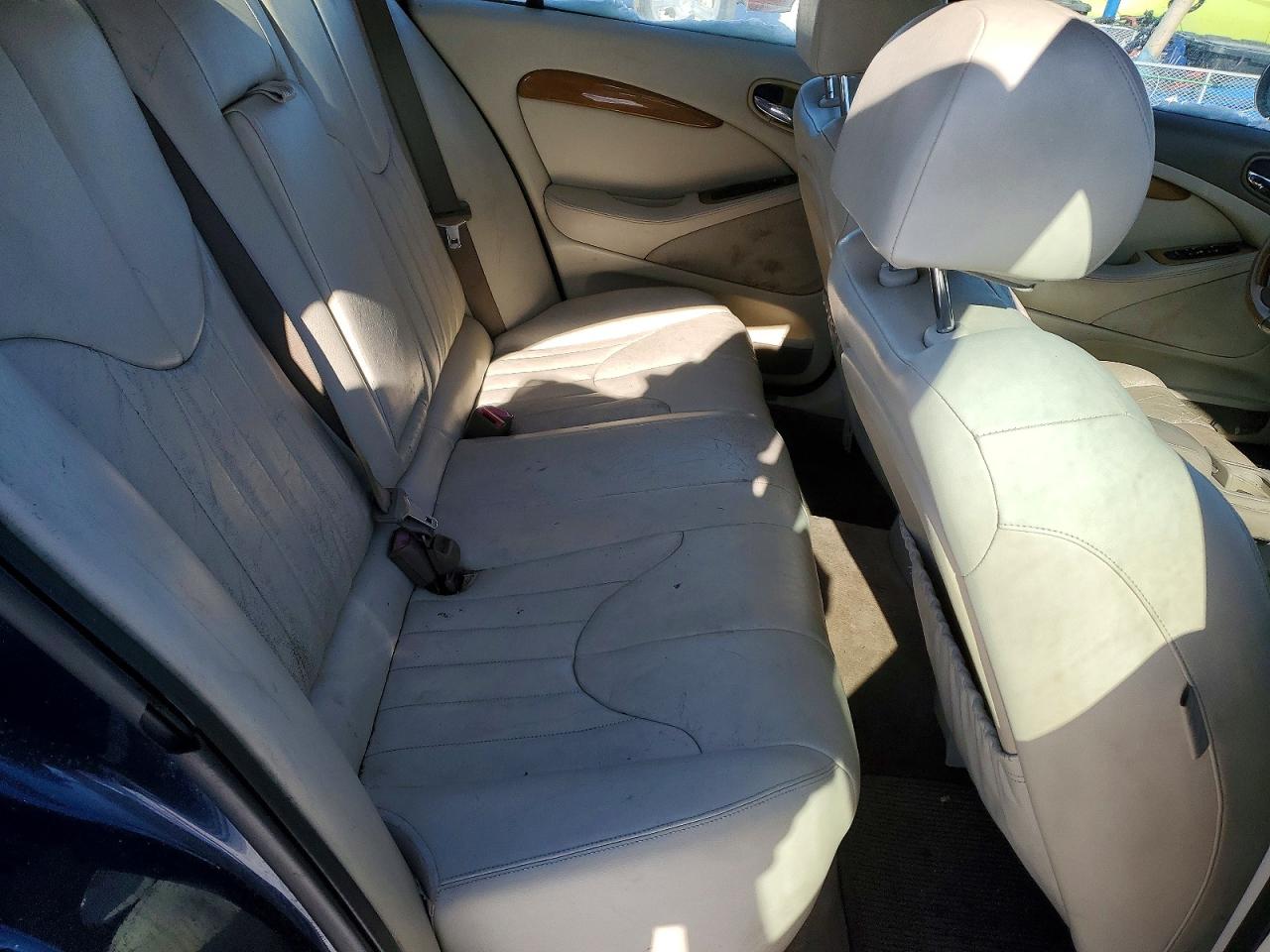 2000 Jaguar S-type Blue vin: SAJDA01C2YFL28800