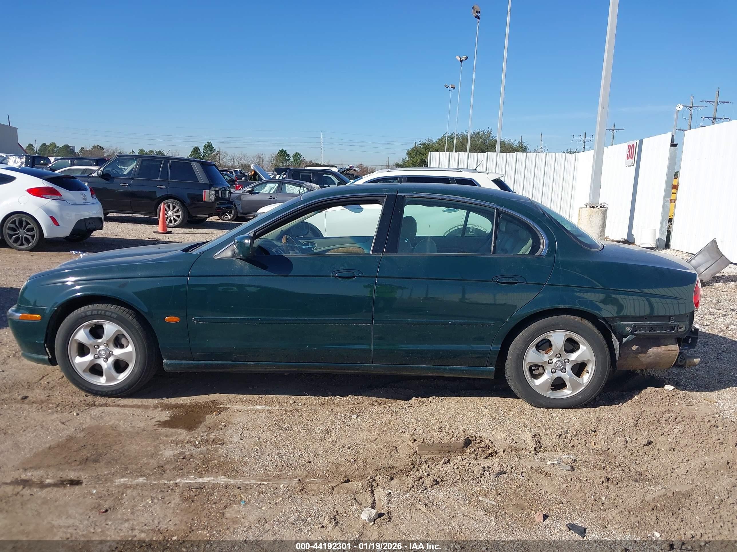 2000 Jaguar S-type 3.0l V6 Green vin: SAJDA01C3YFL13979