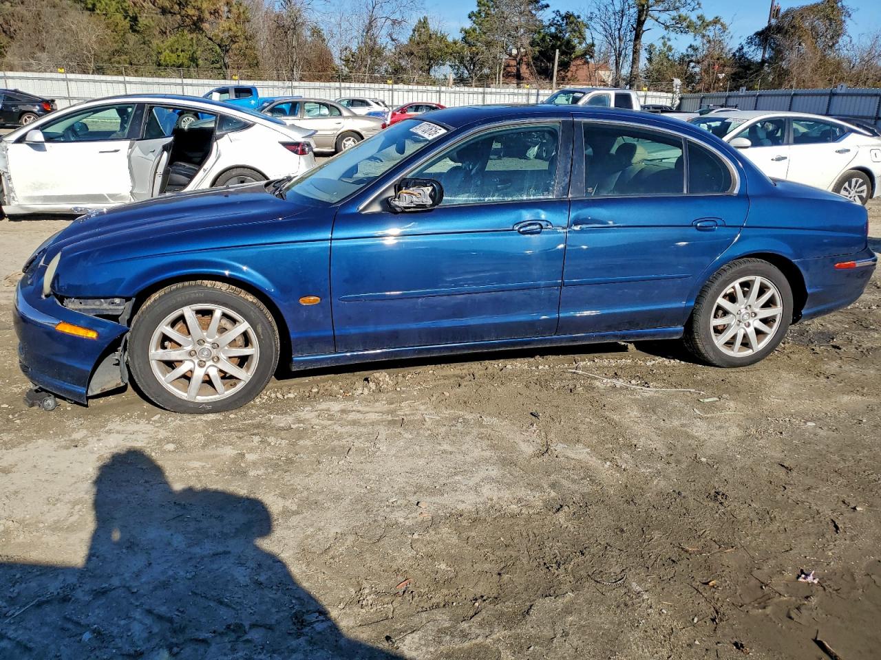 2000 Jaguar S-type Blue vin: SAJDA01C6YFL26659