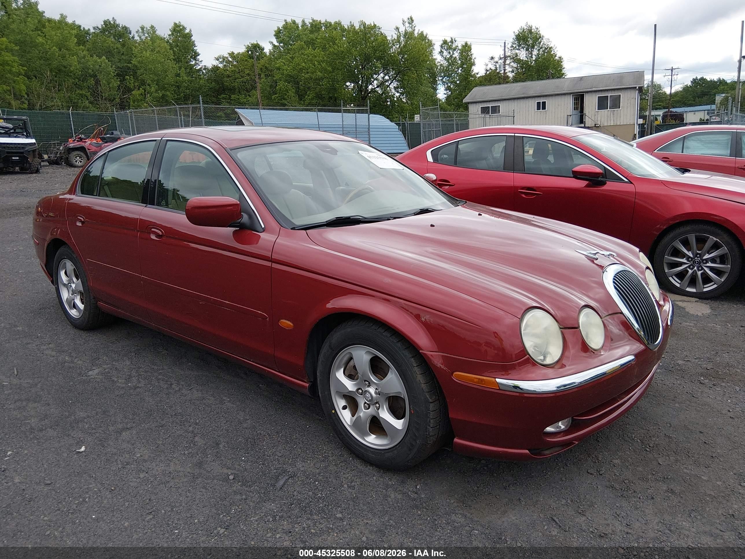 2000 Jaguar S-type 3.0l V6 Red vin: SAJDA01C7YFL60240