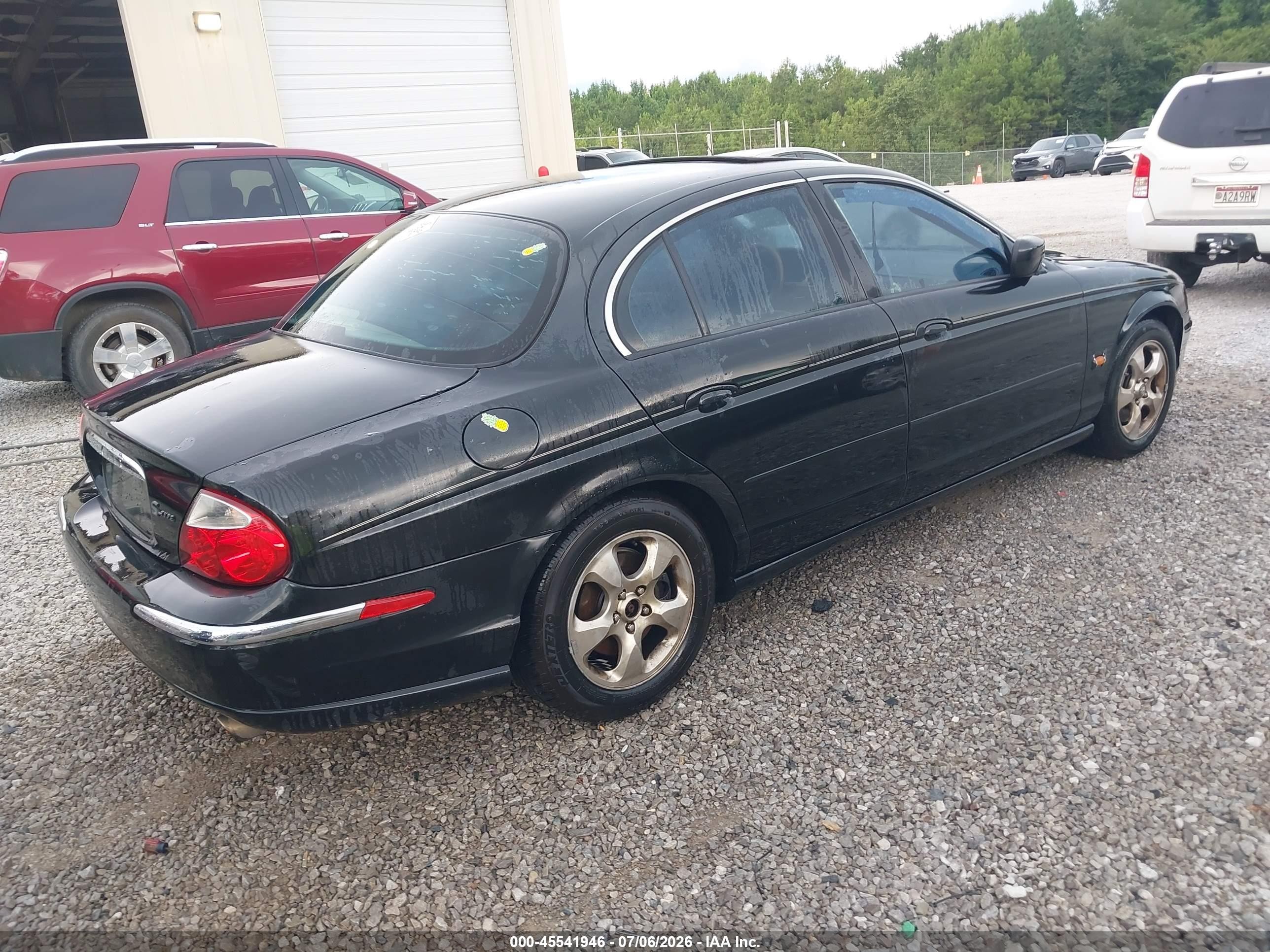2000 Jaguar S-type 3.0l V6 Black vin: SAJDA01C8YFL59937