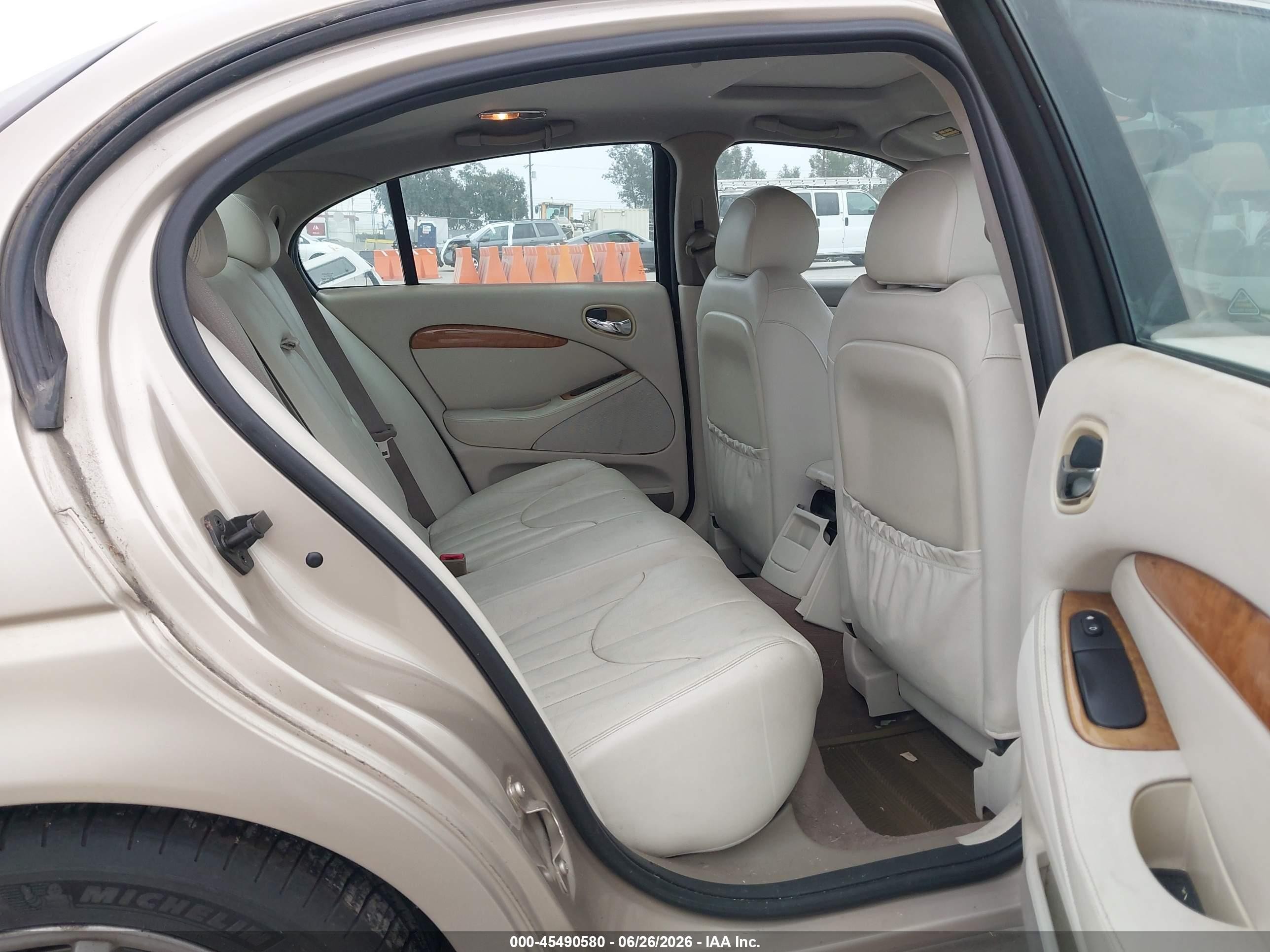 2000 Jaguar S-type 3.0l V6 Tan vin: SAJDA01CXYFL16586