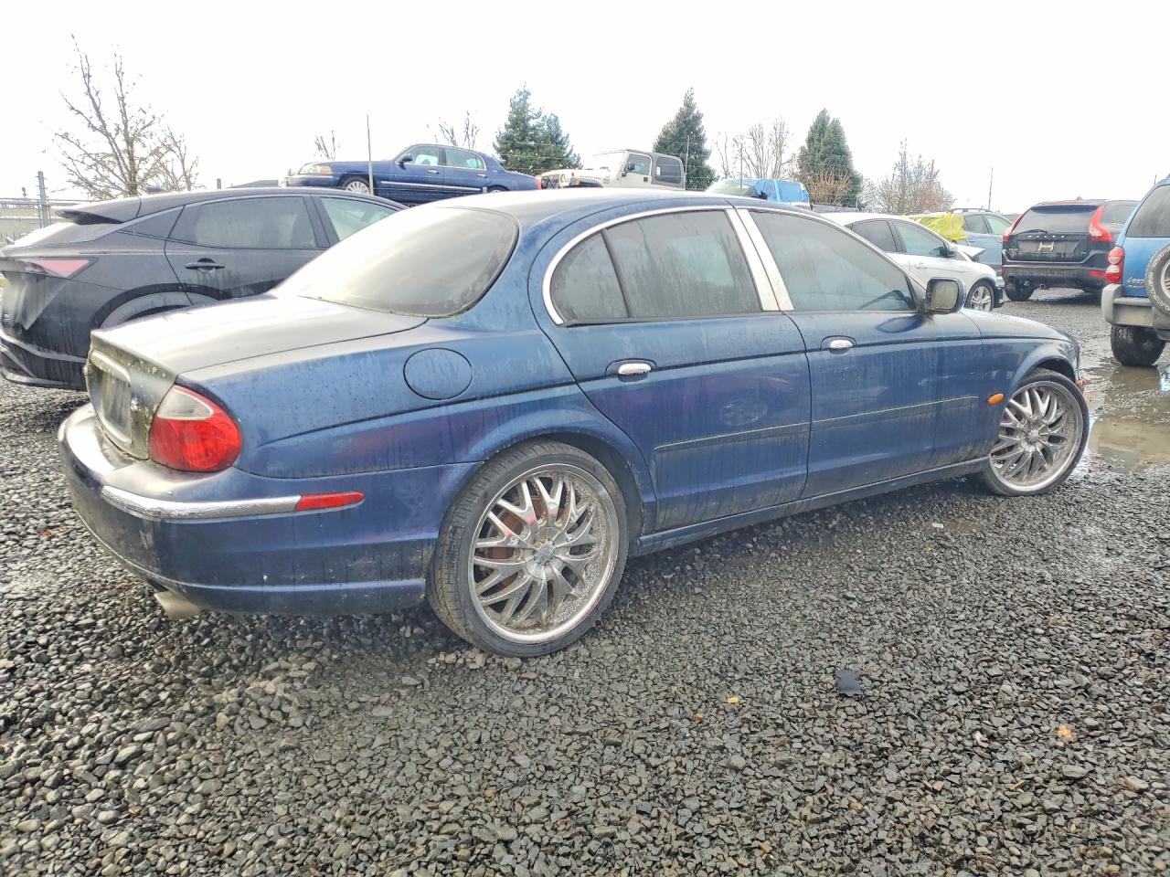 2000 Jaguar S-type Blue vin: SAJDA01D0YGL25347