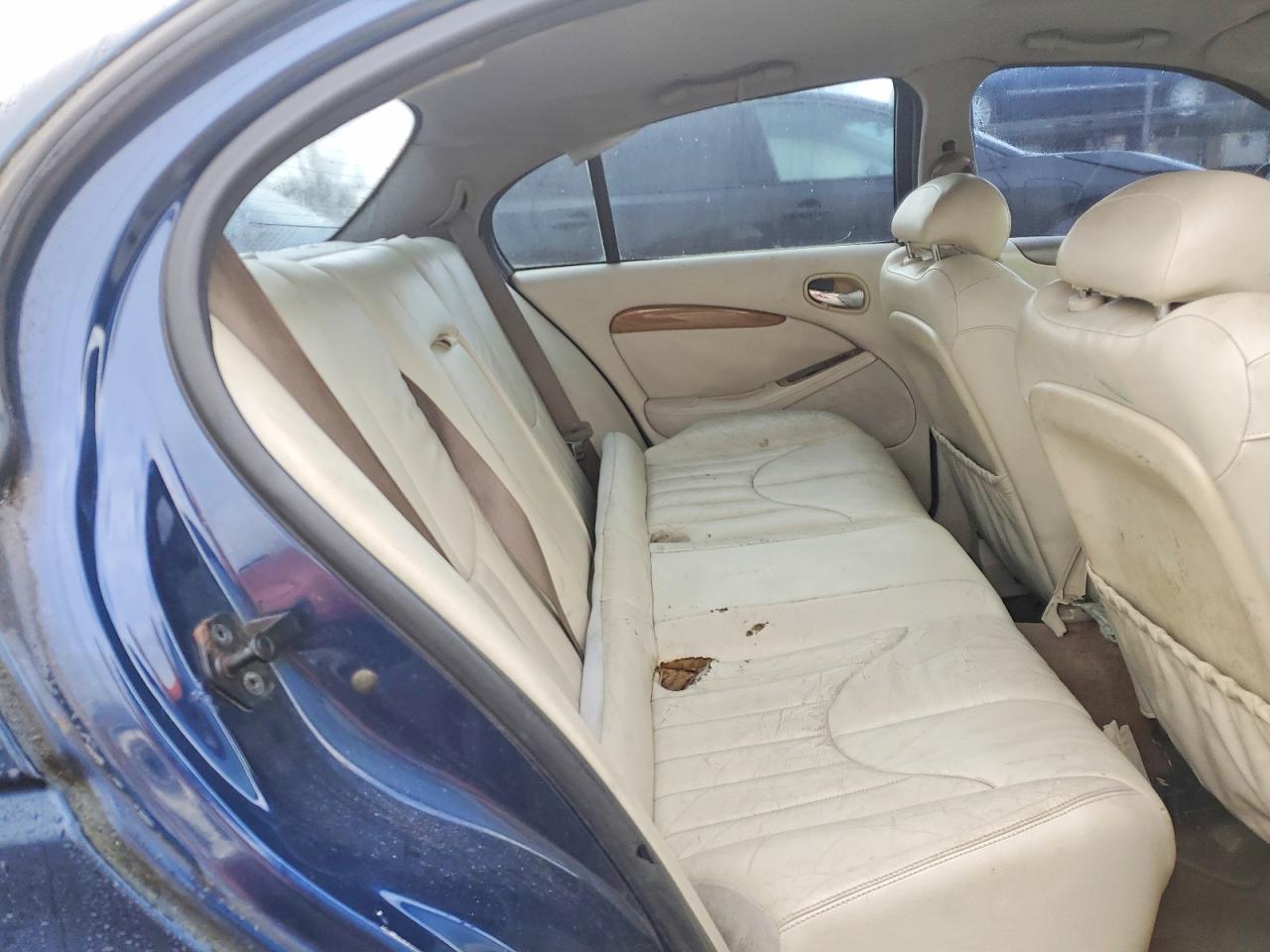 2000 Jaguar S-type Blue vin: SAJDA01D0YGL25347
