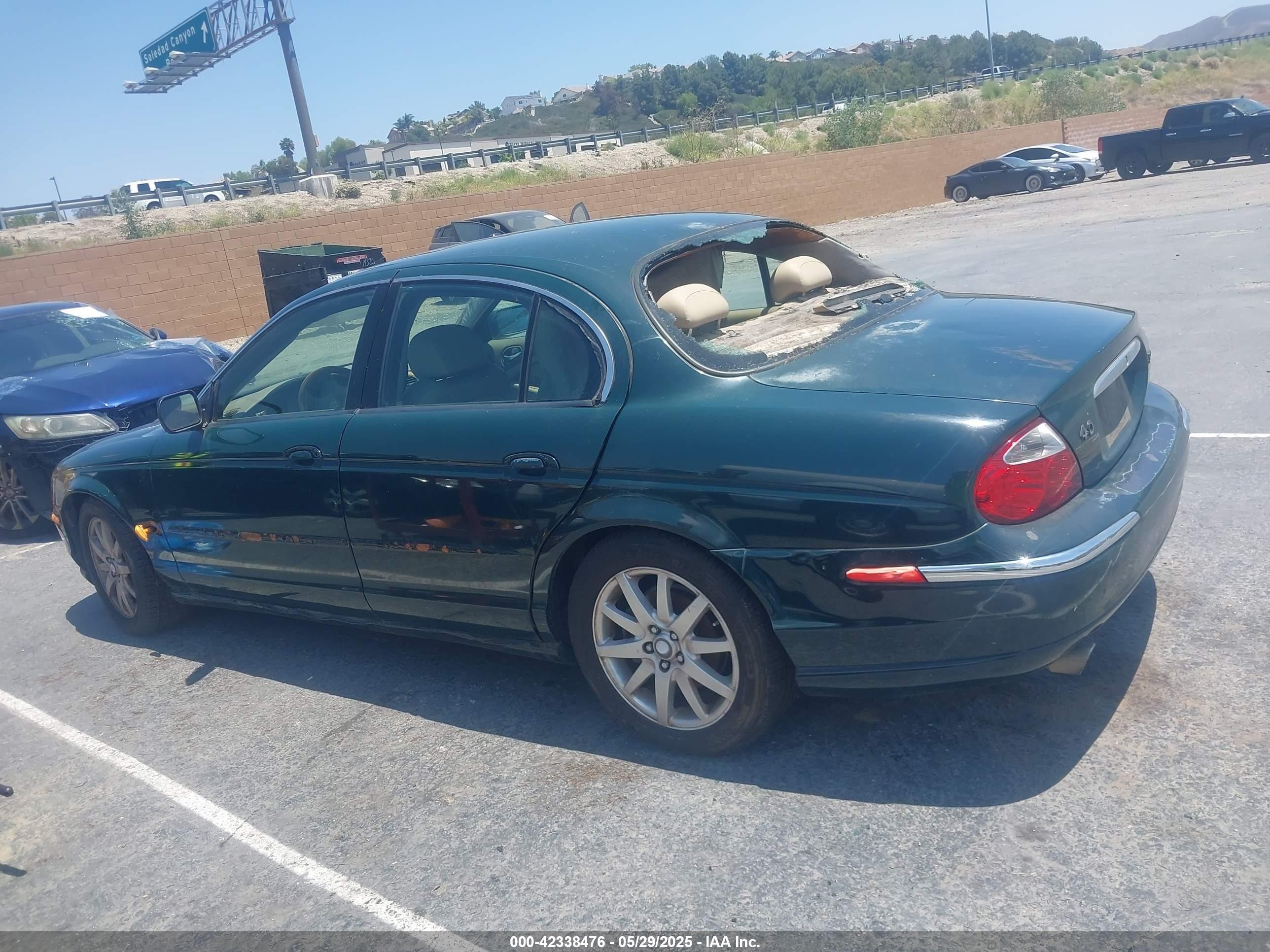 2000 Jaguar S-type 4.0l V8 Green vin: SAJDA01D2YGL31067