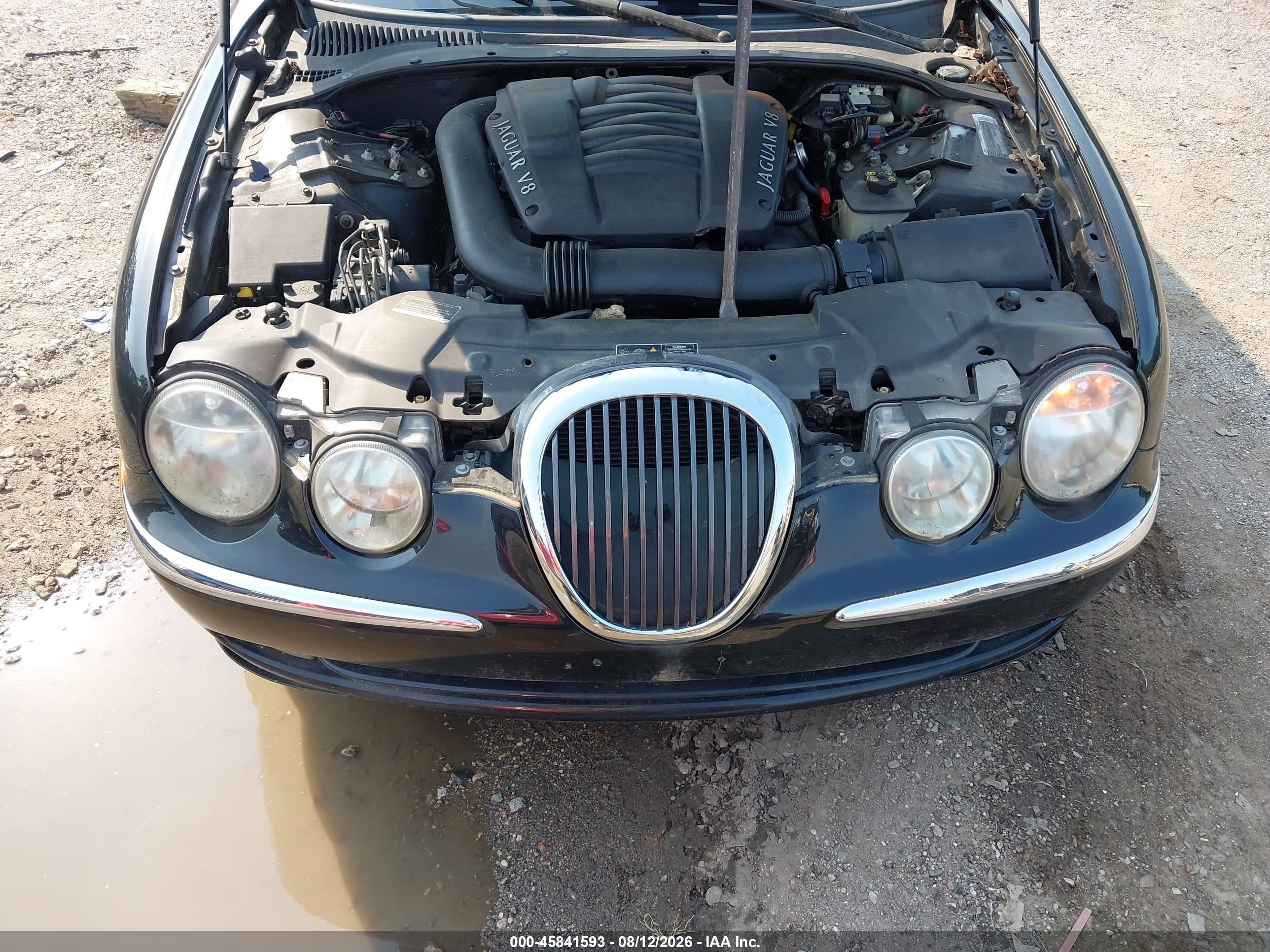 2000 Jaguar S-type 4.0l V8 Black vin: SAJDA01D6YGL46364