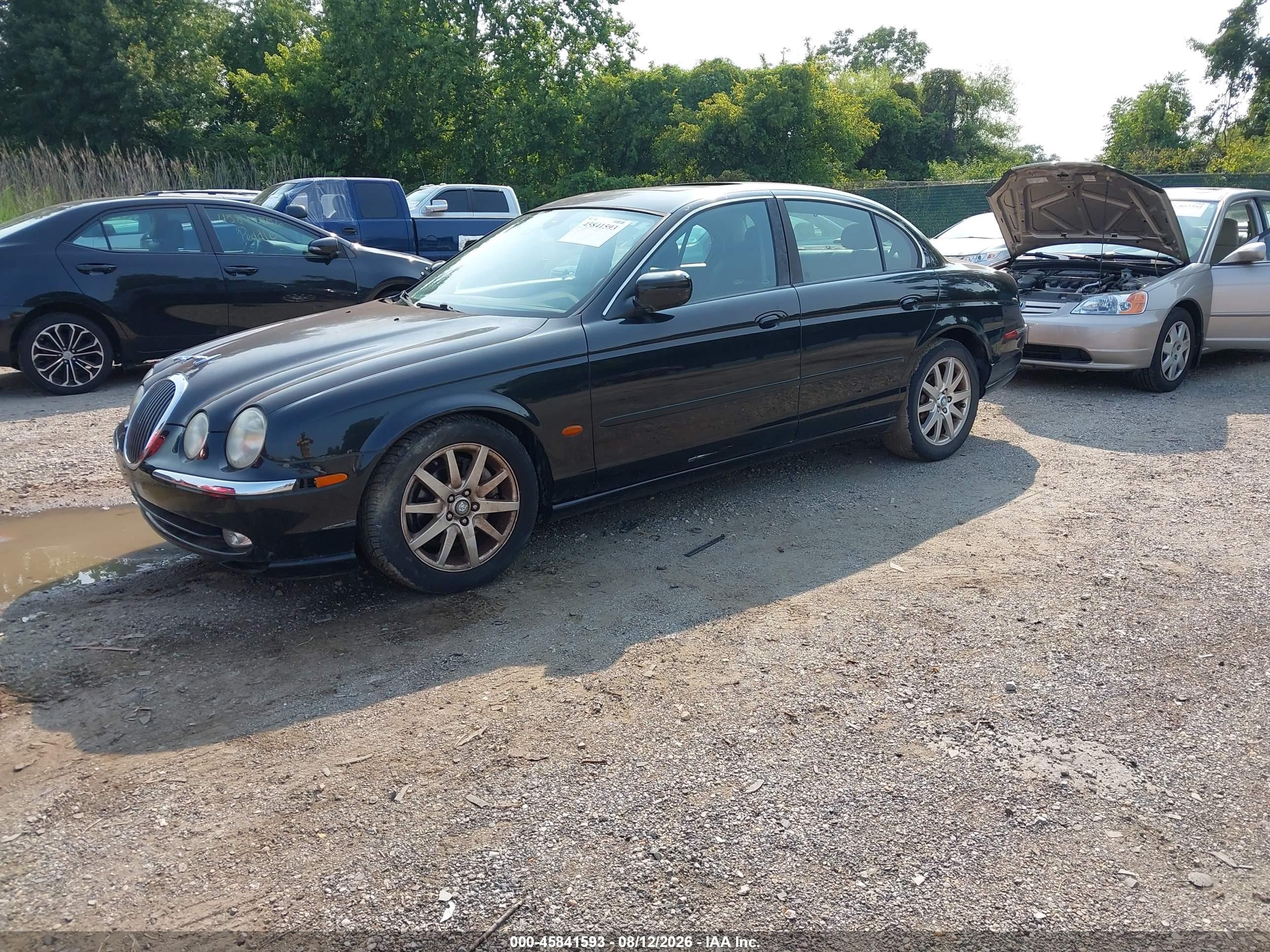 2000 Jaguar S-type 4.0l V8 Black vin: SAJDA01D6YGL46364