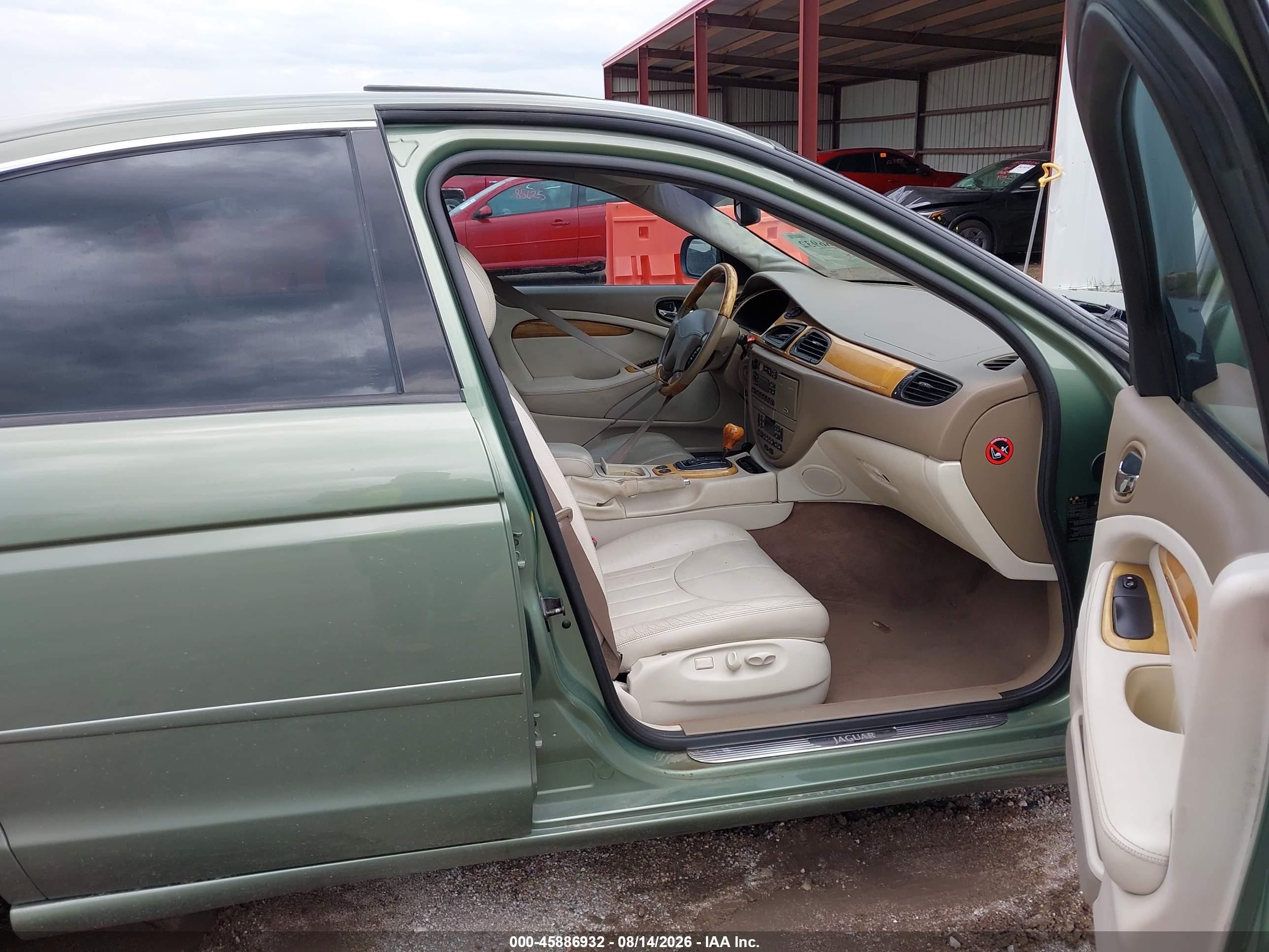 2000 Jaguar S-type 4.0l V8 Green vin: SAJDA01DXYGL50921
