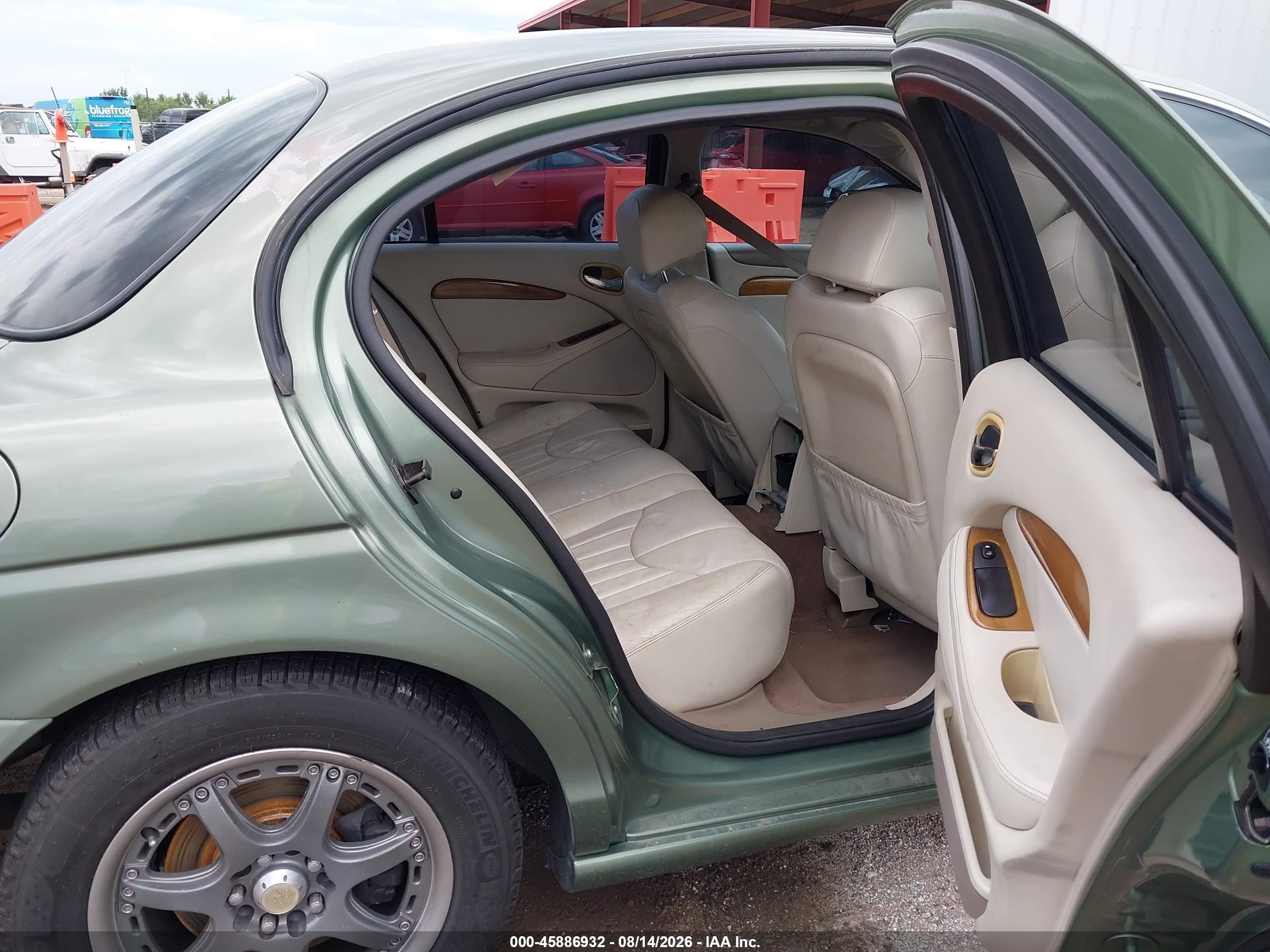 2000 Jaguar S-type 4.0l V8 Green vin: SAJDA01DXYGL50921
