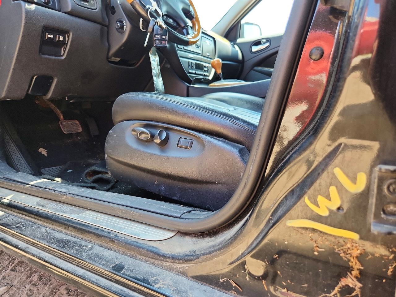 2001 Jaguar S-type Black vin: SAJDA01N81FL96073