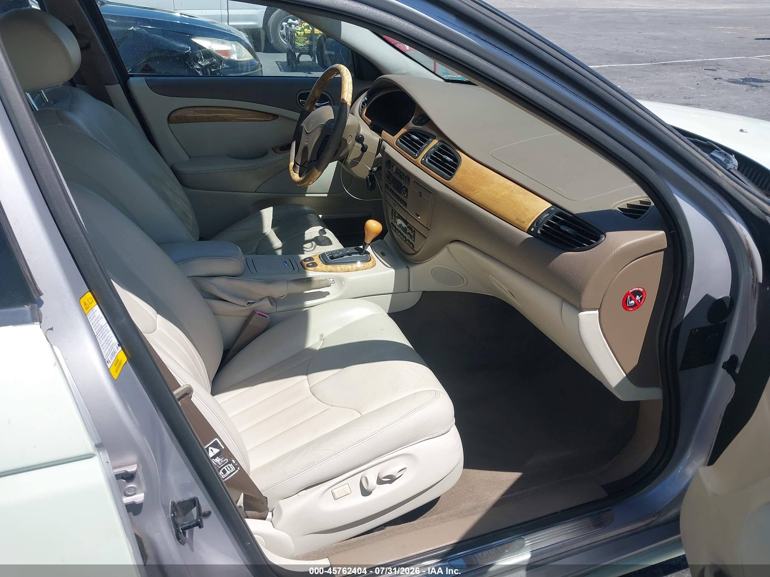 2002 Jaguar S-type 4.0l V8 Зеленый vin: SAJDA01P92GM40353