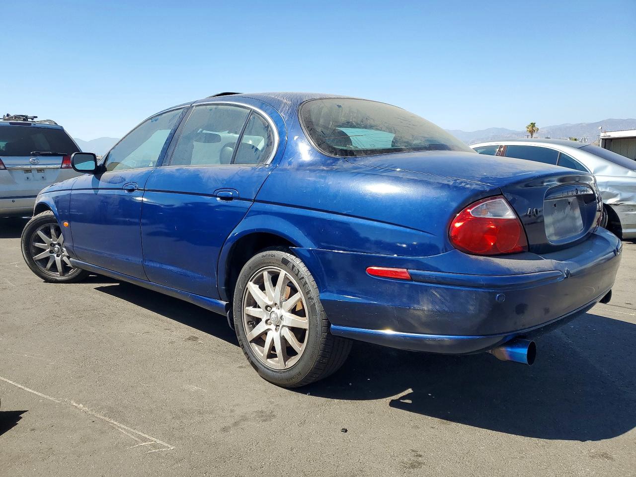 2002 Jaguar S-type Sport Blue vin: SAJDA03P02GM39380