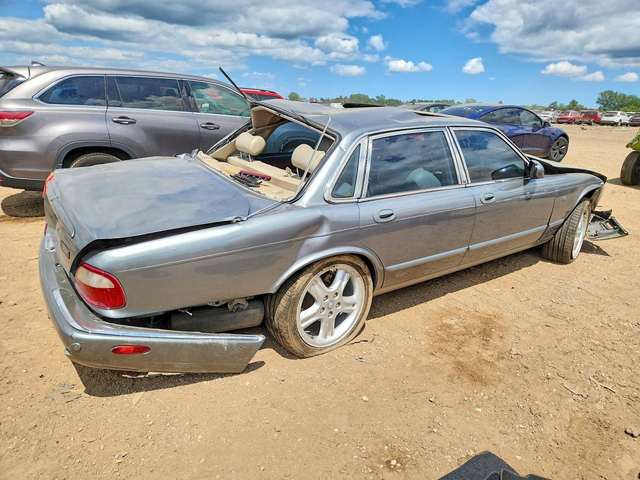 2002 Jaguar Xj Sport Gray vin: SAJDA12C32LF43893