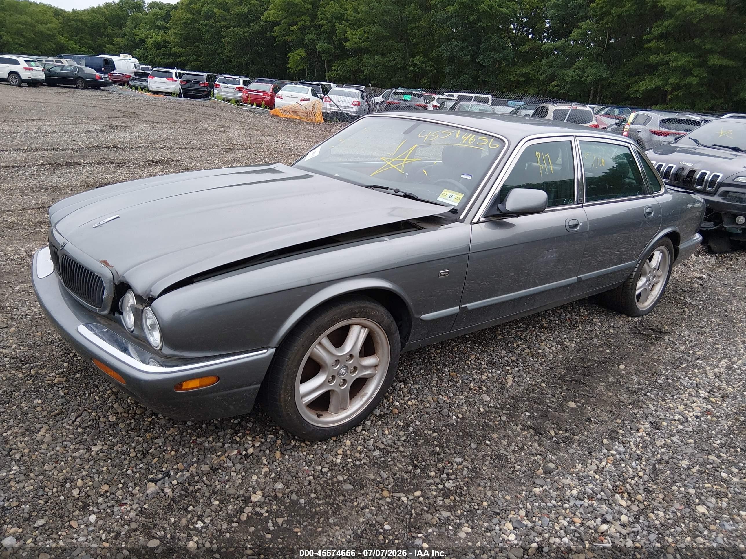 2002 Jaguar Xj8 Sport Серый vin: SAJDA12C32LF49337