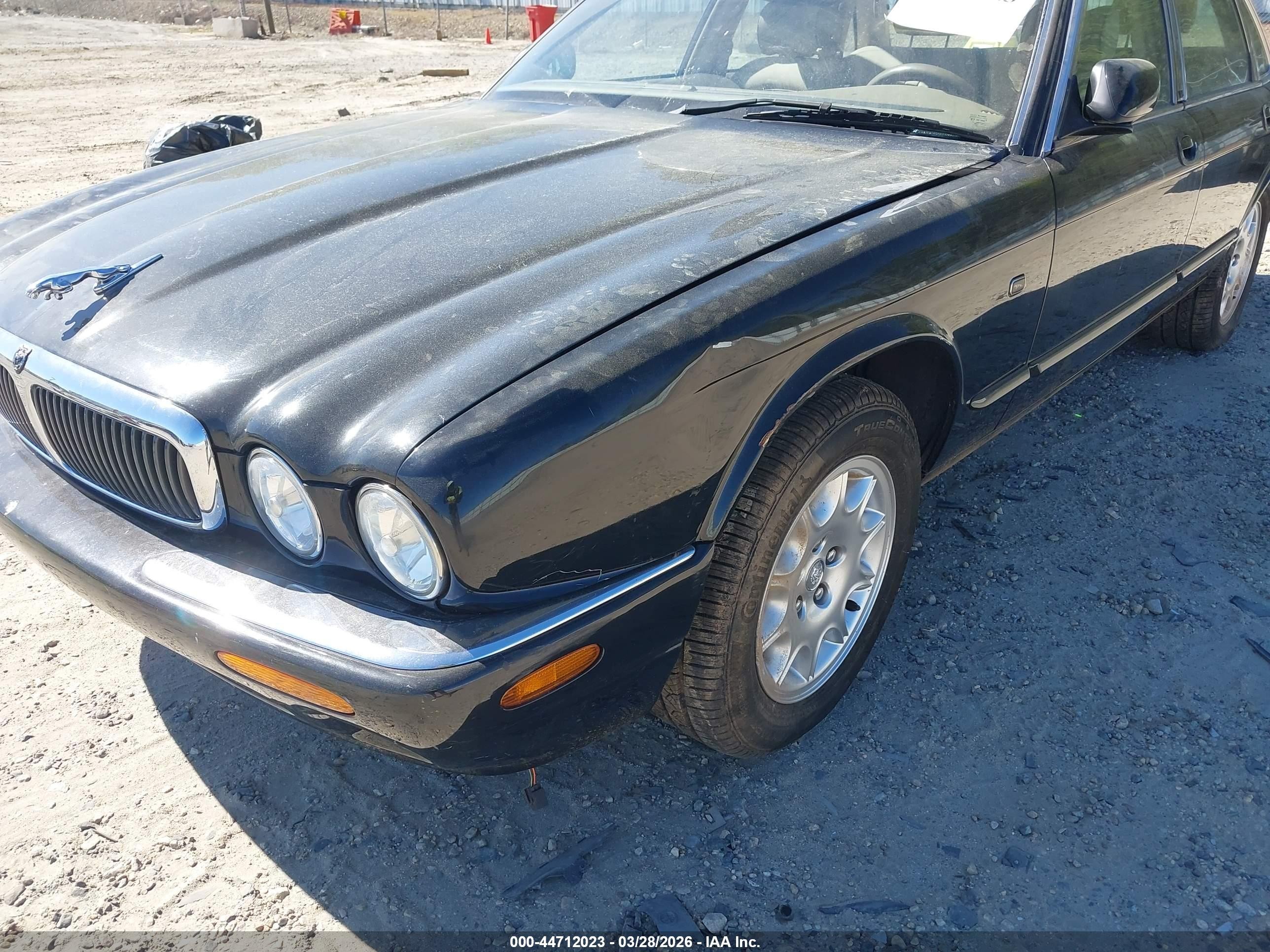 2001 Jaguar Xj8   Black vin: SAJDA14C01LF33687