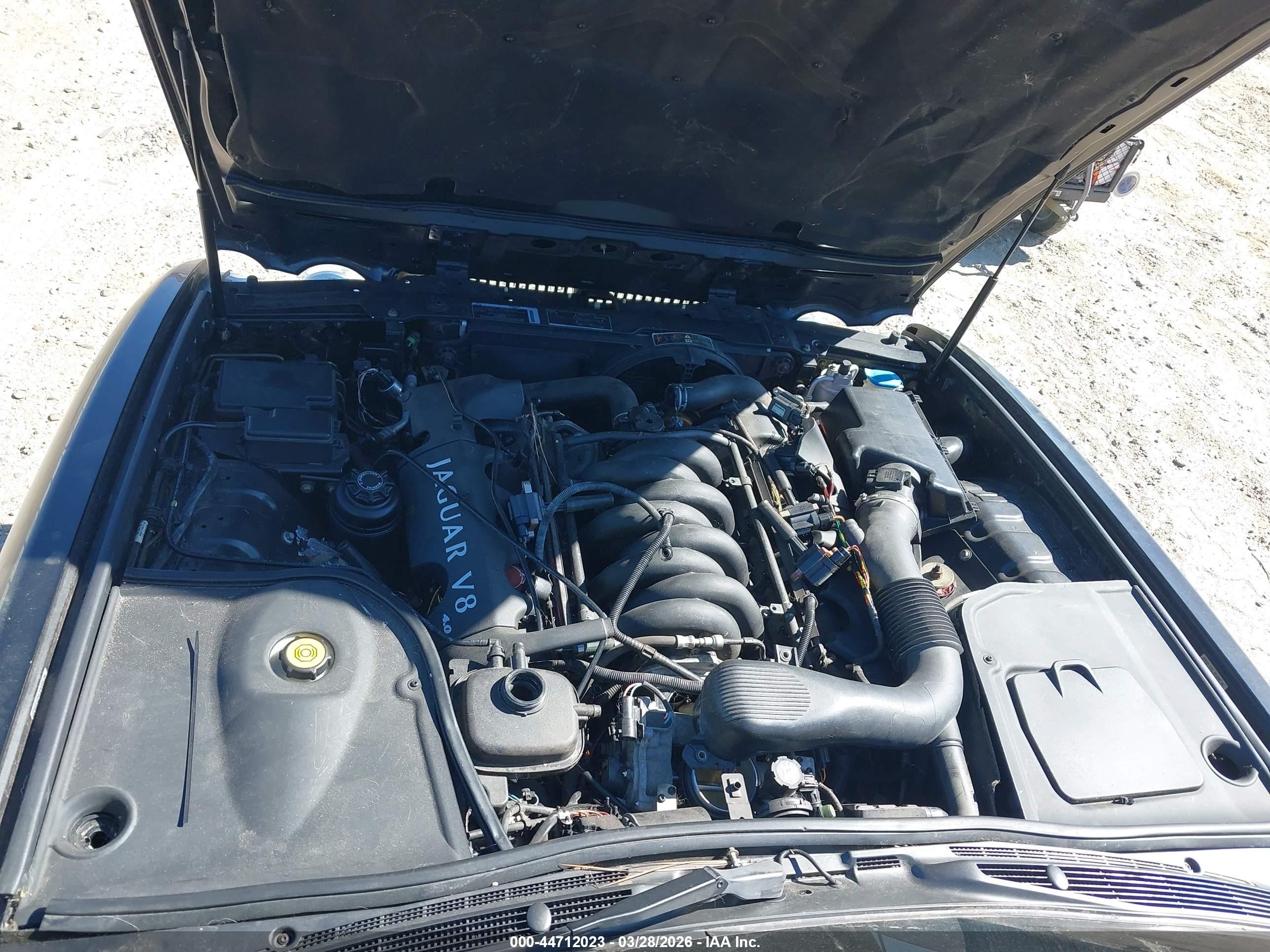 2001 Jaguar Xj8   Black vin: SAJDA14C01LF33687