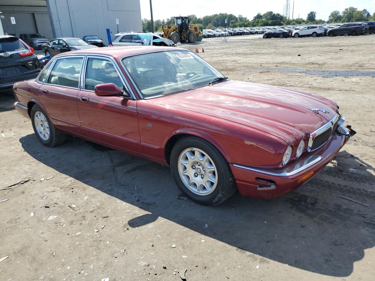 2002 Jaguar Xj8 Burgundy vin: SAJDA14C02LF40401