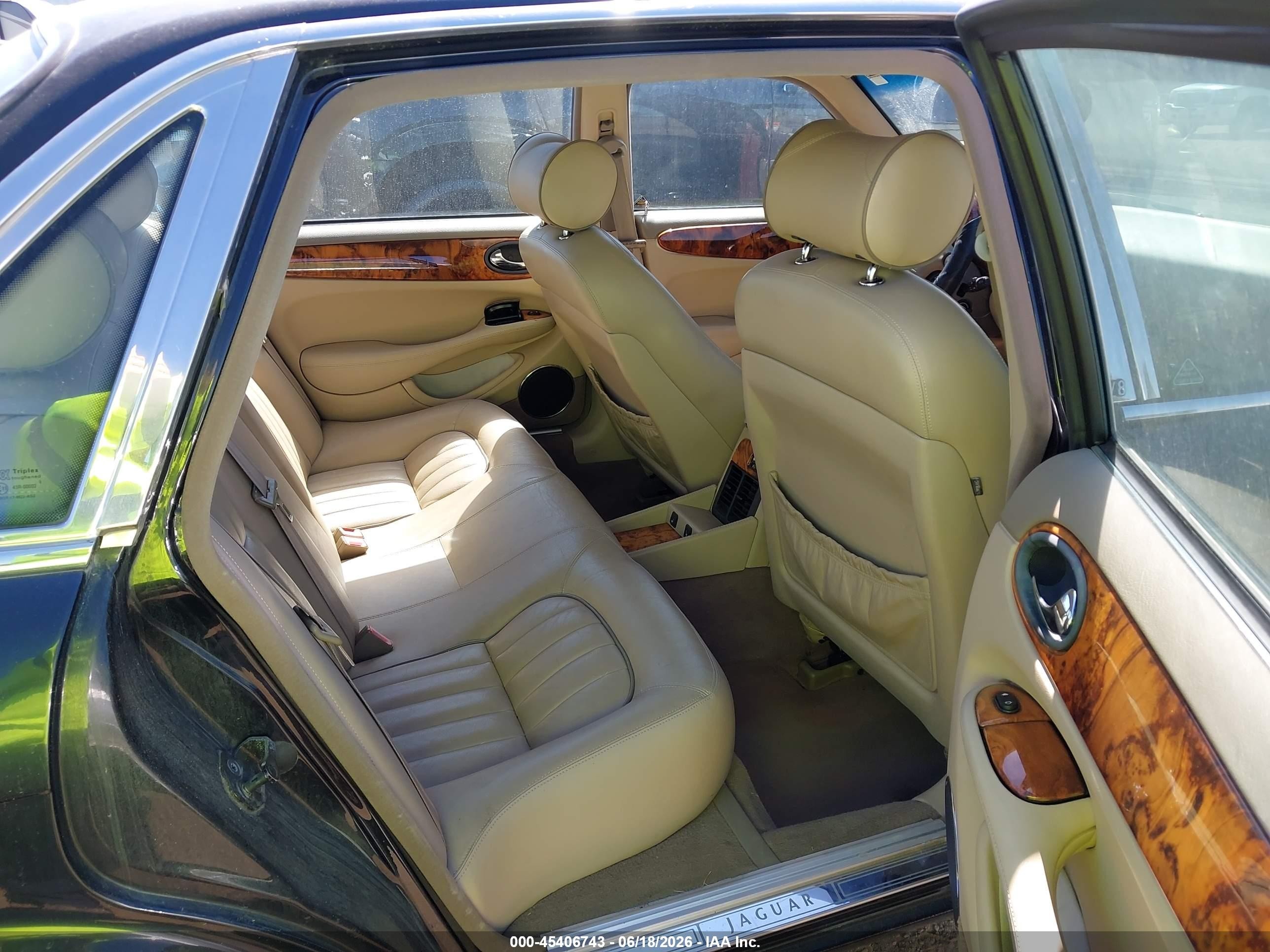 2002 Jaguar Xj8   Black vin: SAJDA14C02LF42696