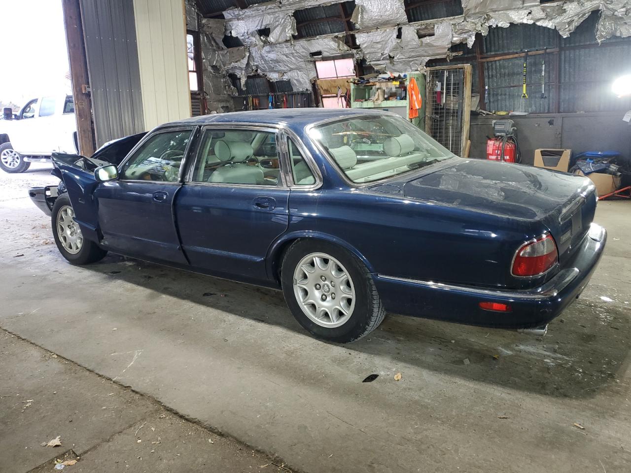 2002 Jaguar Xj8 Синий vin: SAJDA14C02LF45629