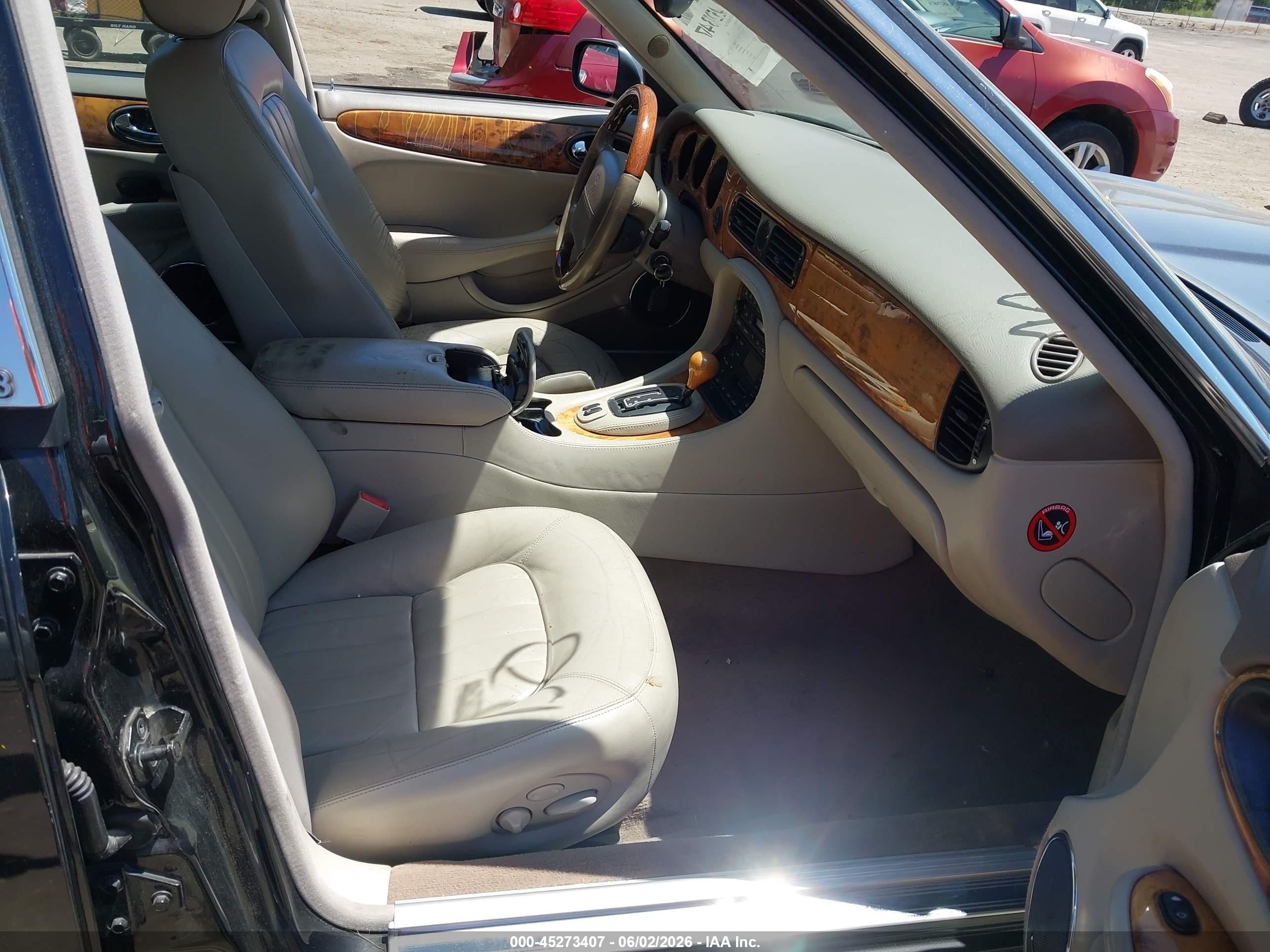 2001 Jaguar Xj8   Black vin: SAJDA14C11LF25209