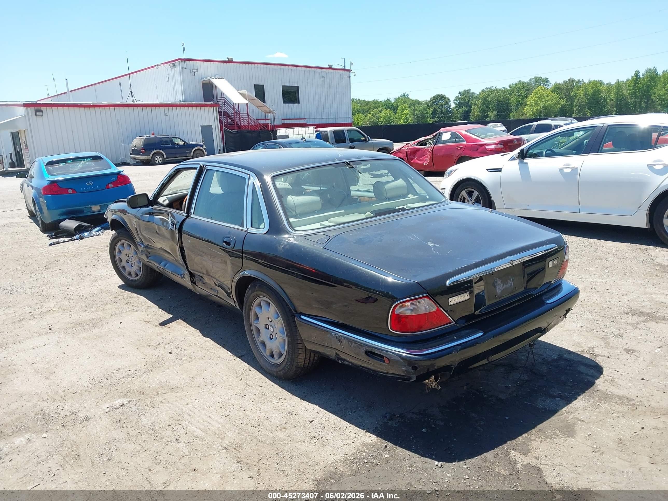 2001 Jaguar Xj8   Black vin: SAJDA14C11LF25209