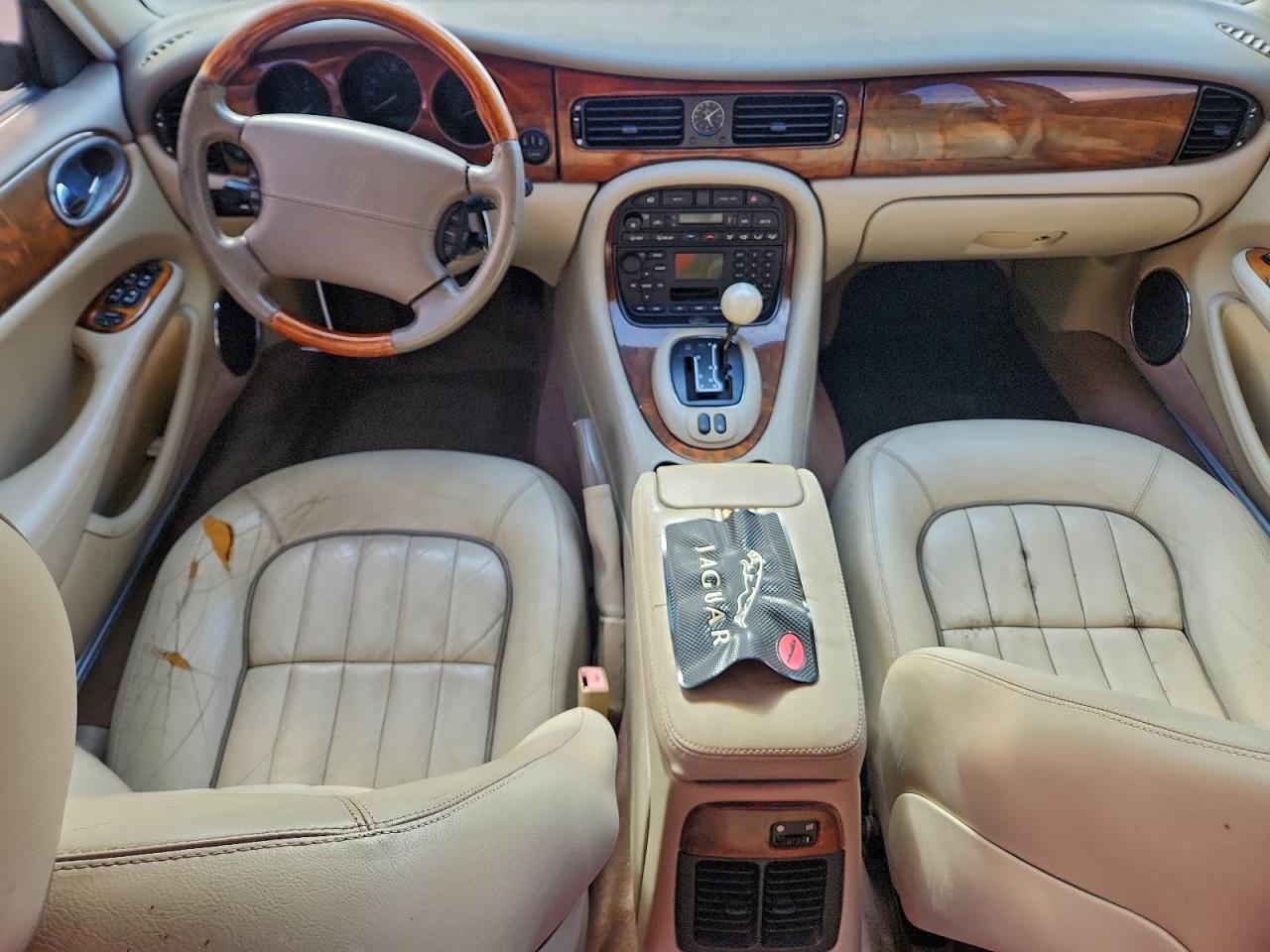 2001 Jaguar Xj8 Зеленый vin: SAJDA14C11LF30863