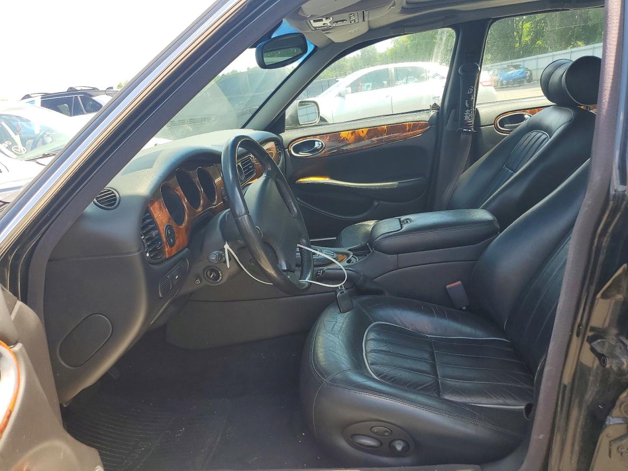 2001 Jaguar Xj8 Black vin: SAJDA14C21LF36994