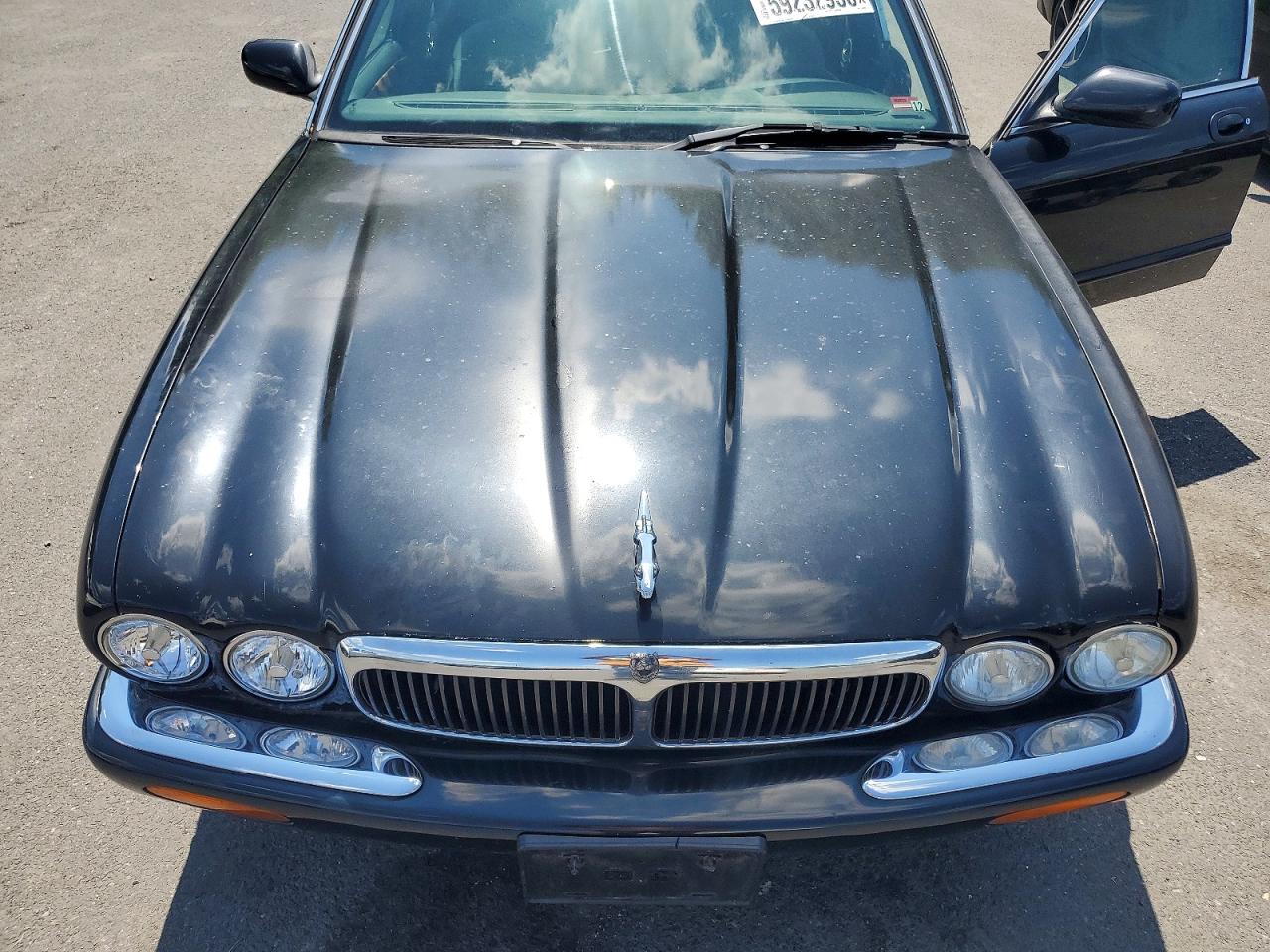 2001 Jaguar Xj8 Black vin: SAJDA14C21LF36994