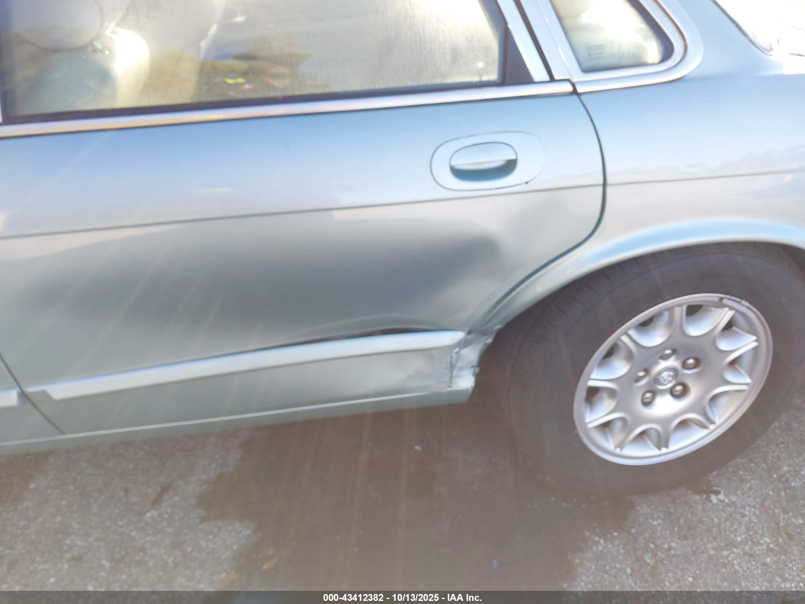 2002 Jaguar Xj8   Light Blue vin: SAJDA14C22LF44353