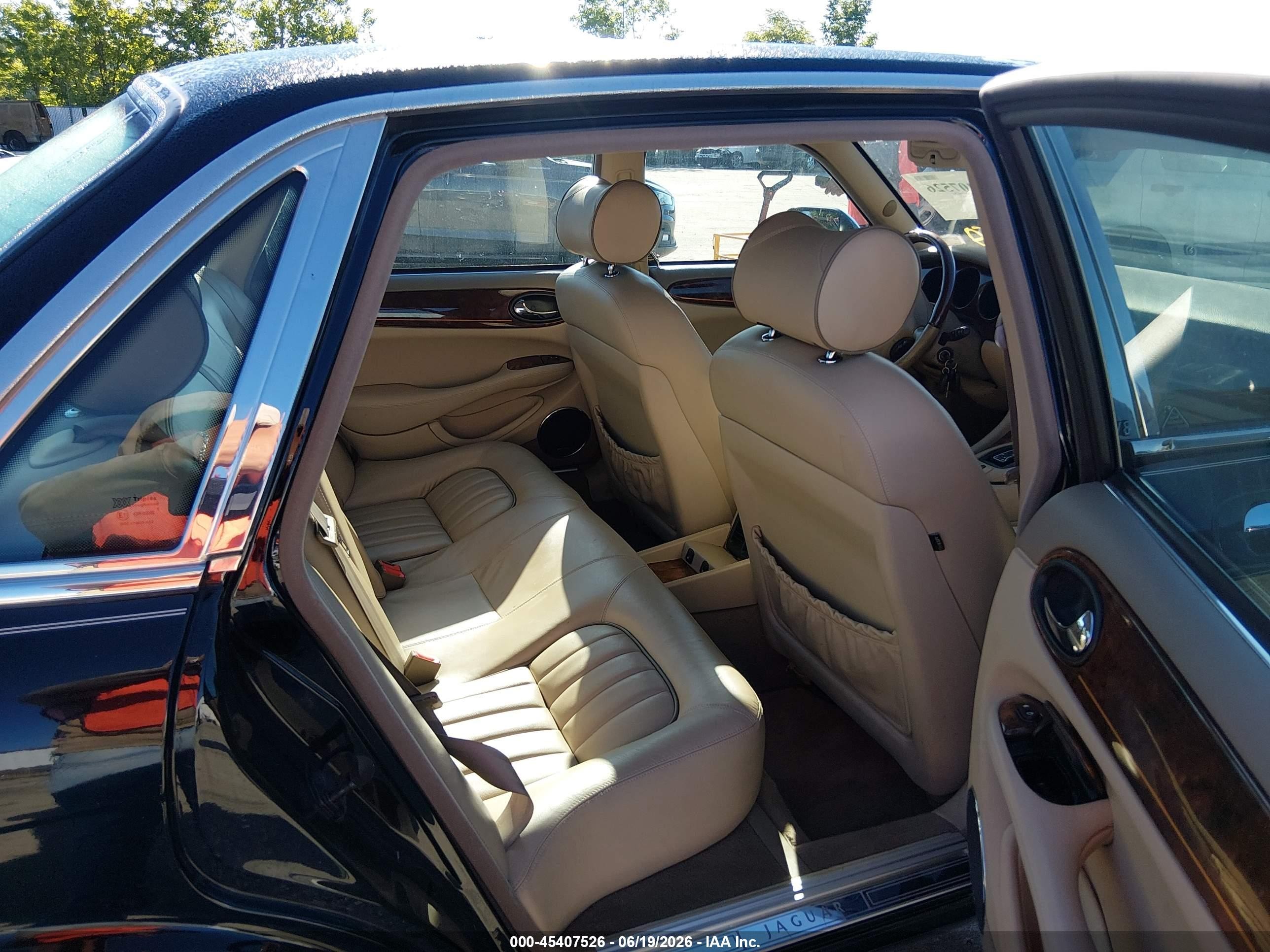 2003 Jaguar Xj Xj8 Black vin: SAJDA14C23LF58268