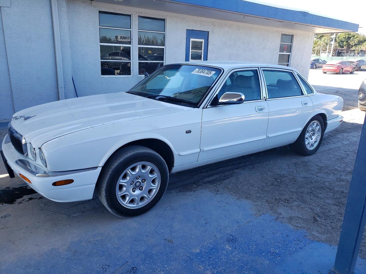 2000 Jaguar Xj8 Белый vin: SAJDA14C3YLF18062