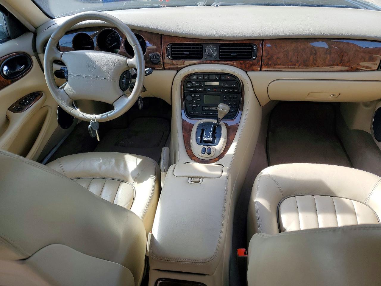 2001 Jaguar Xj8 Black vin: SAJDA14C61LF32804