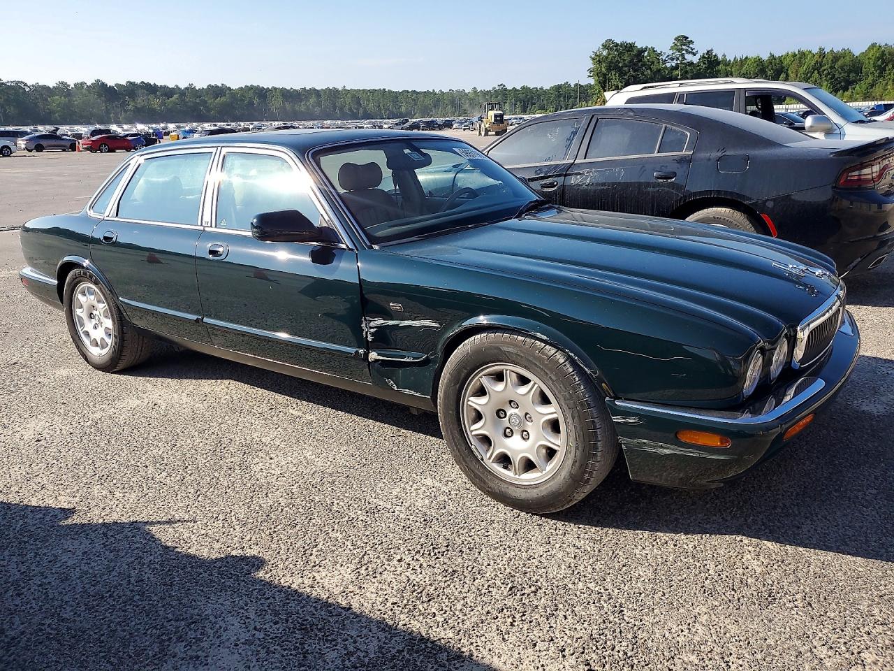 2001 Jaguar Xj8 Green vin: SAJDA14C71LF29202