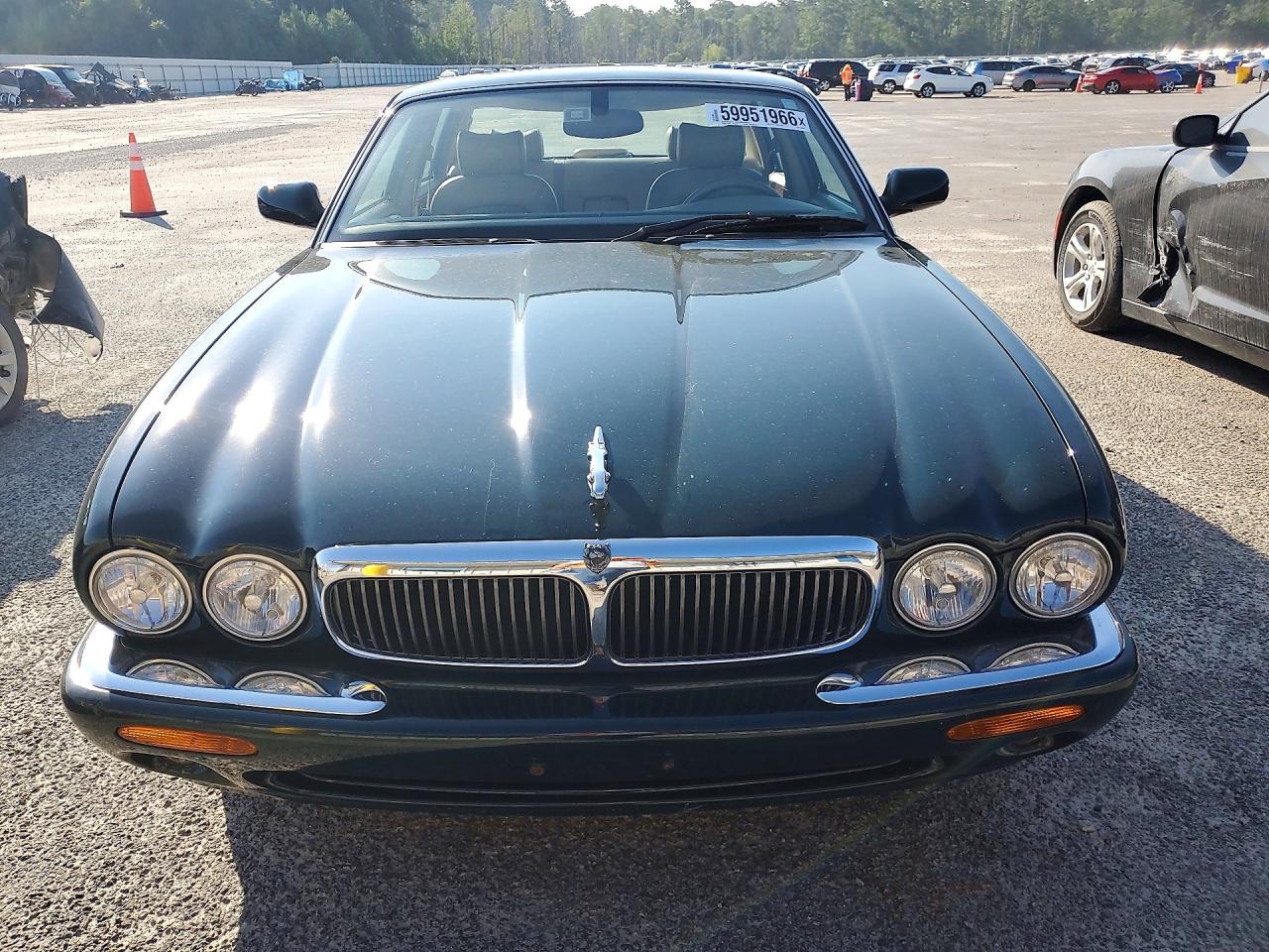 2001 Jaguar Xj8 Green vin: SAJDA14C71LF29202