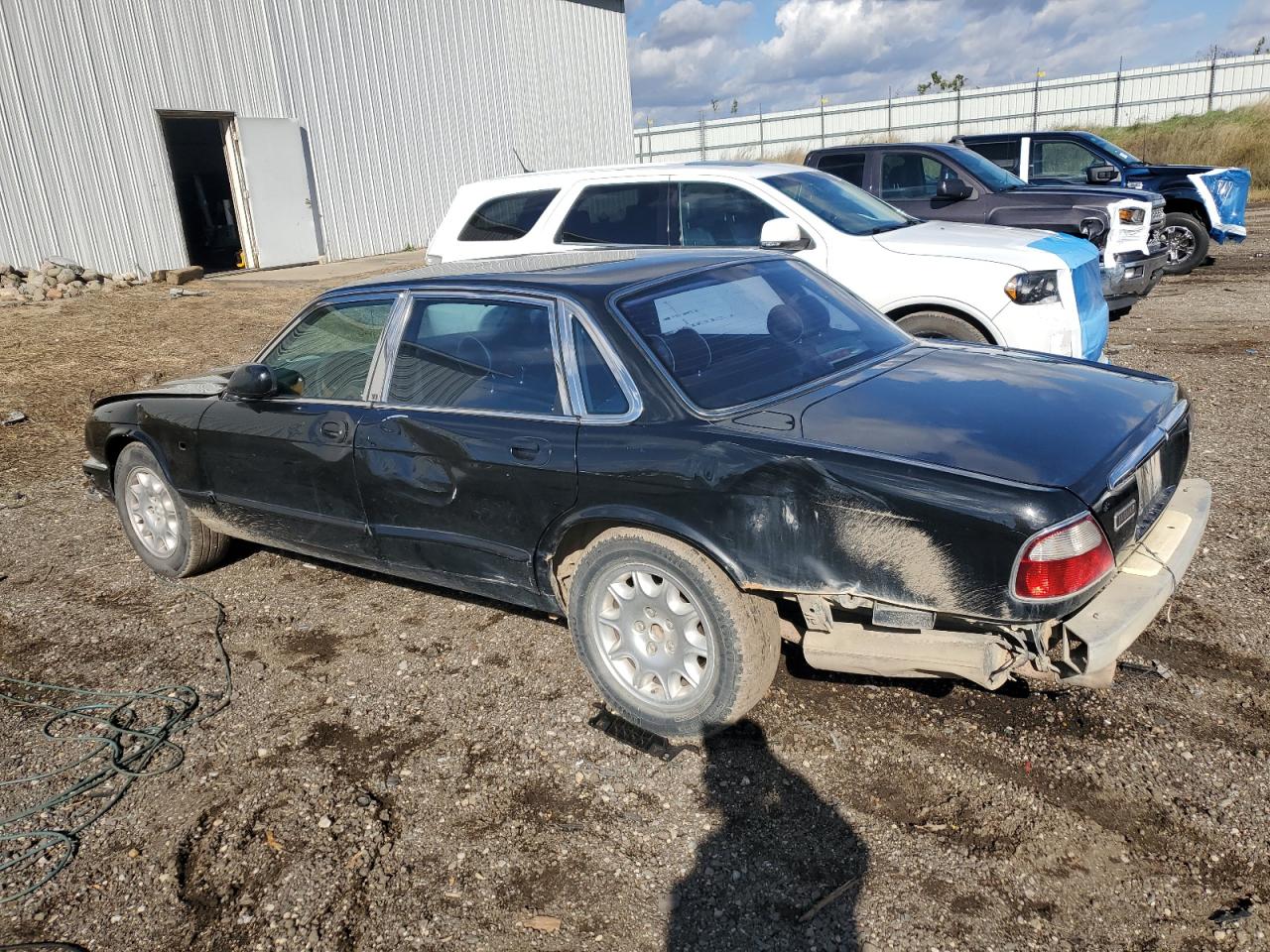2001 Jaguar Xj8 Черный vin: SAJDA14CX1LF33521