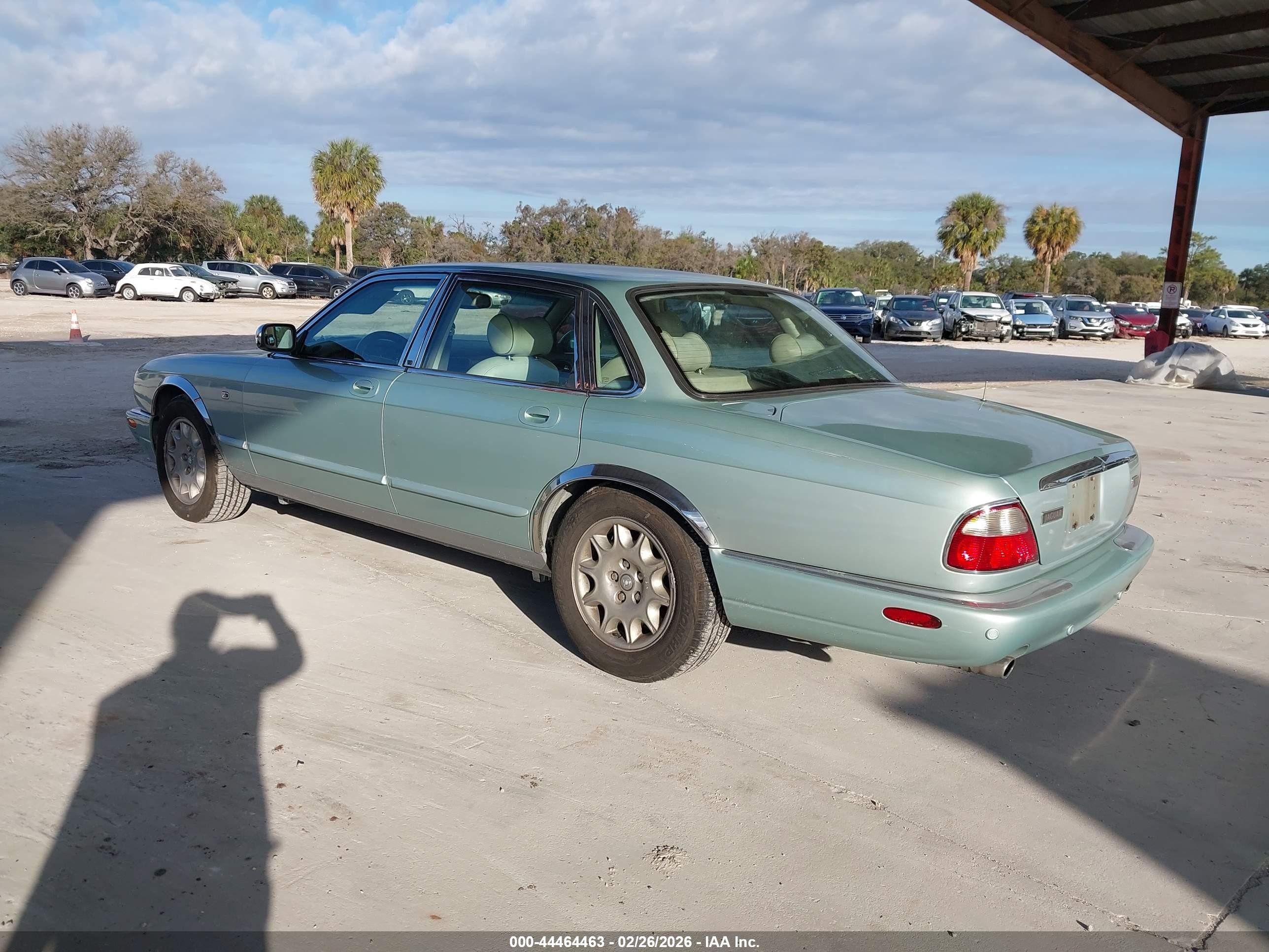 2001 Jaguar Xj8   Light Blue vin: SAJDA14CX1LF39898