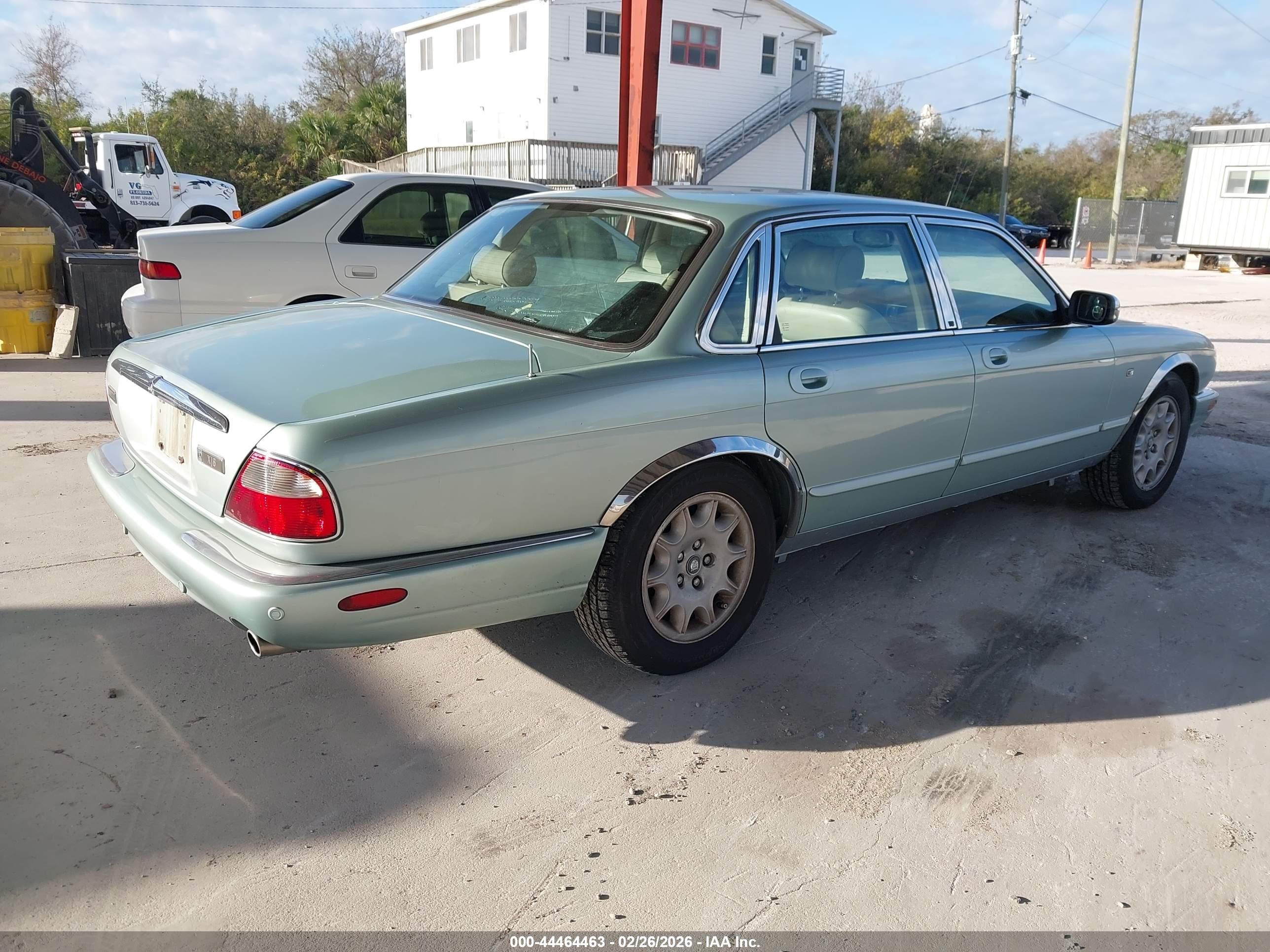 2001 Jaguar Xj8   Light Blue vin: SAJDA14CX1LF39898