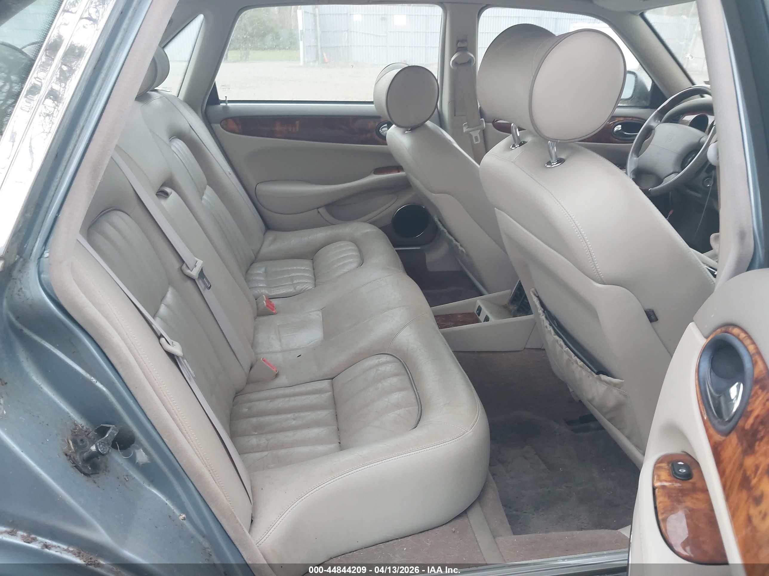 2002 Jaguar Xj8   Blue vin: SAJDA14CX2LF45153